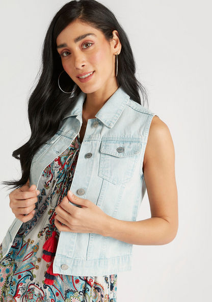 Solid Sleeveless Denim Jacket with Button Closure and Pockets