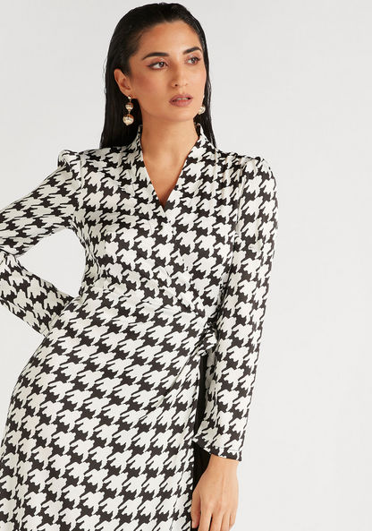 Houndstooth Checked Maxi Wrap Dress with Long Sleeves