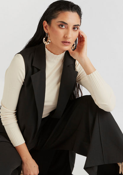 Solid Sleeveless Longline Jacket with Lapel Collar