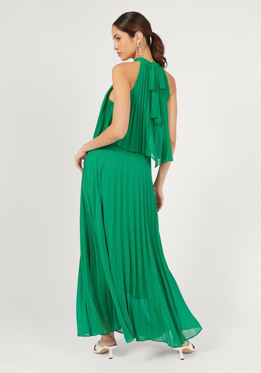 Solid Maxi Sleeveless Pleated Dress with Halter Neck-Dresses-image-3