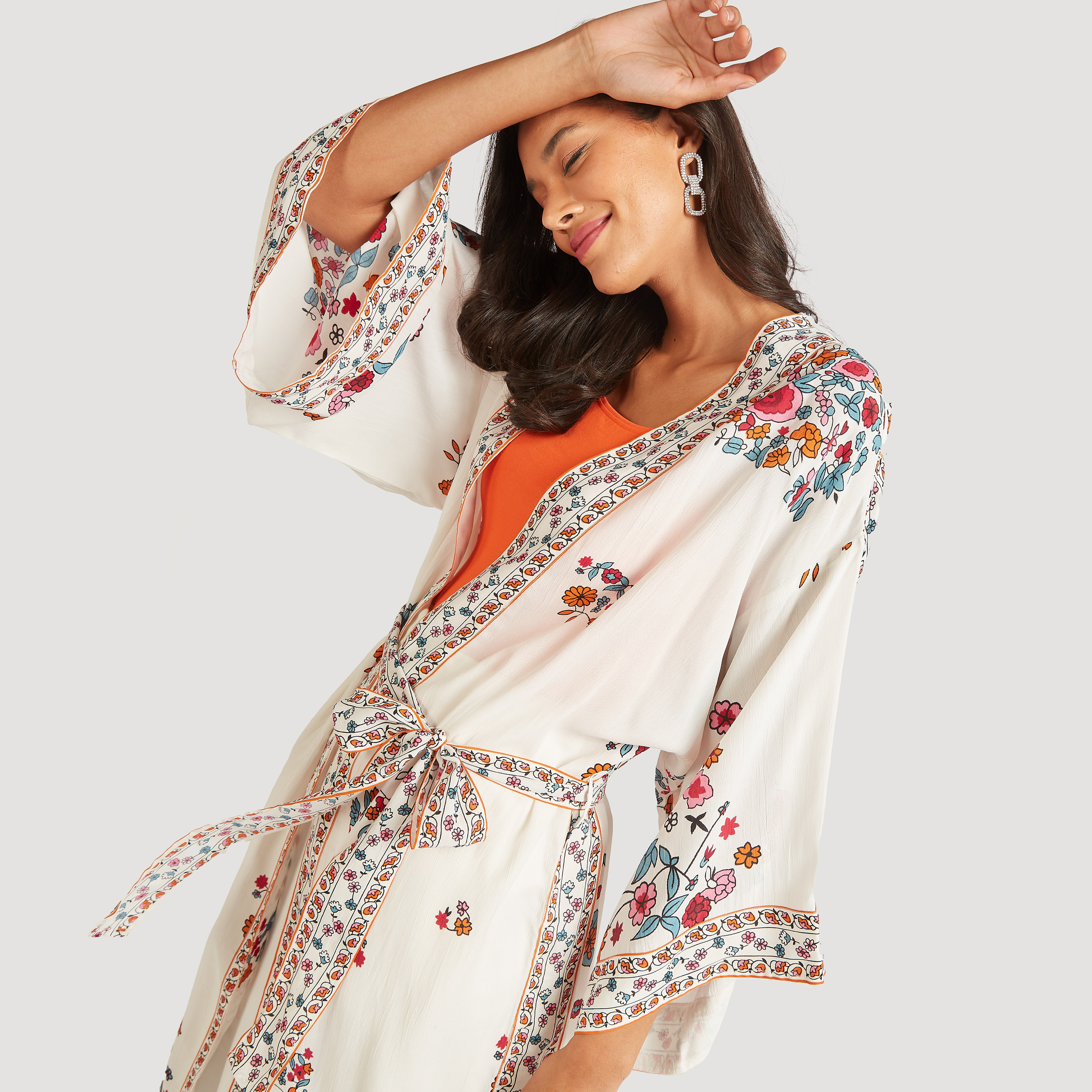 كيمونو بأكمام طويلة ورباط وطبعات-women-clothing-shirtsandblouses-blouses-image-2