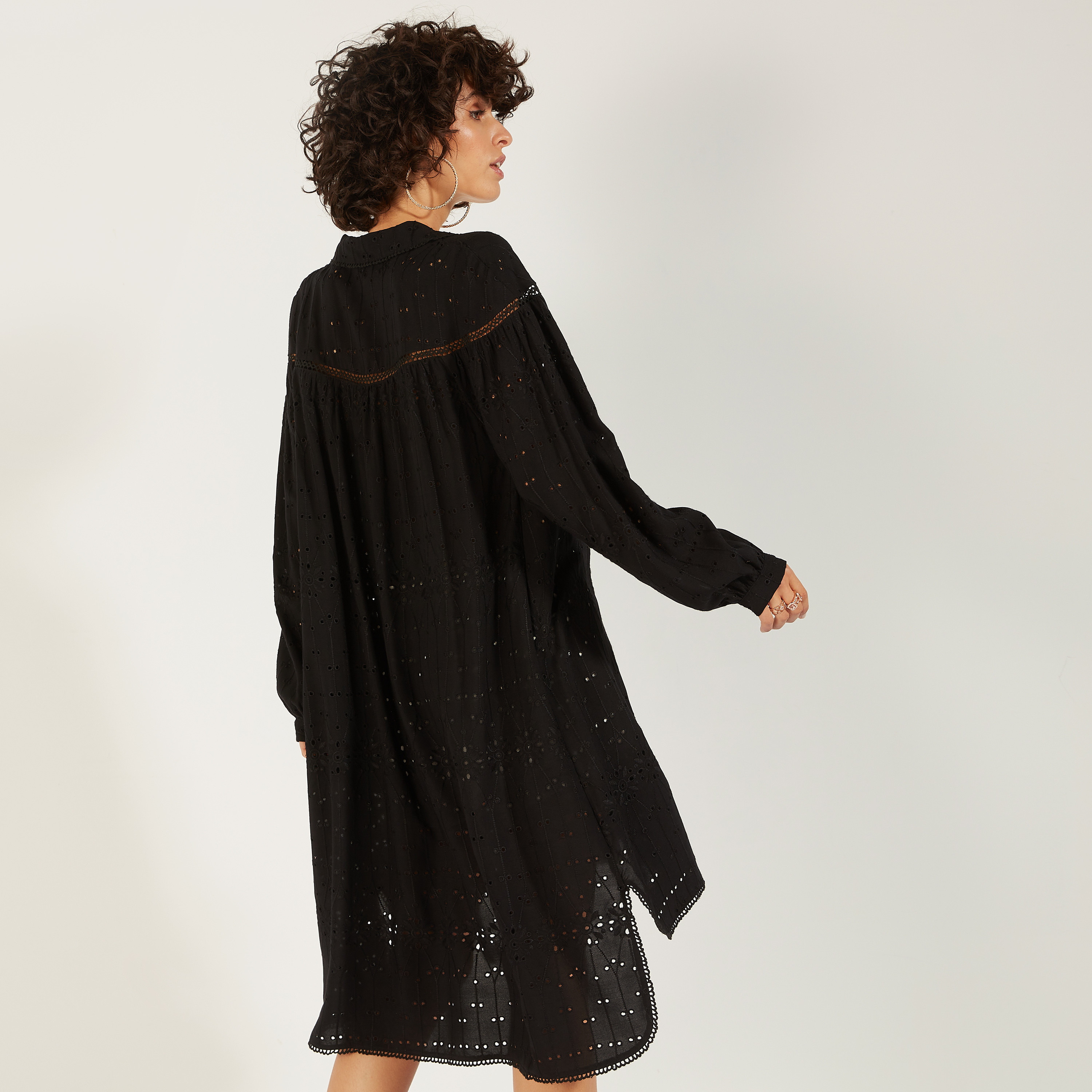 تونيك شيفلي طويل بياقة عادية وأزرار إغلاق-women-clothing-shirtsandblouses-blouses-image-15