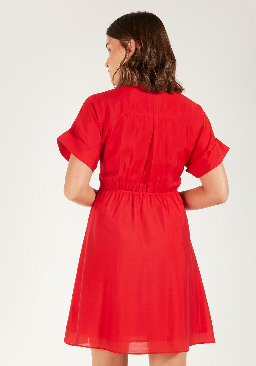 فستان قصير سادة بياقة عادية وأكمام قصيرة-%D9%81%D8%B3%D8%A7%D8%AA%D9%8A%D9%86-image-3