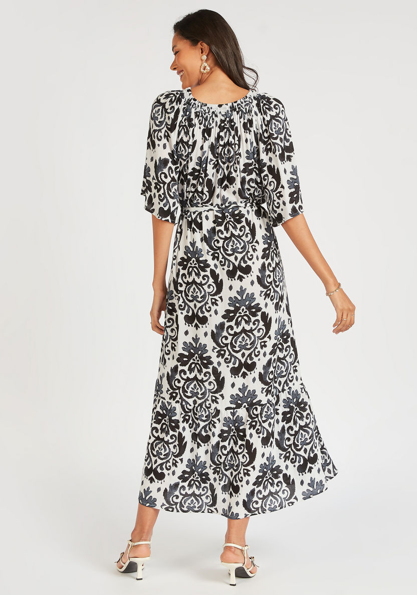 Paisley Print A-line Maxi Dress with Round Neck and Short Sleeves-Dresses-image-3