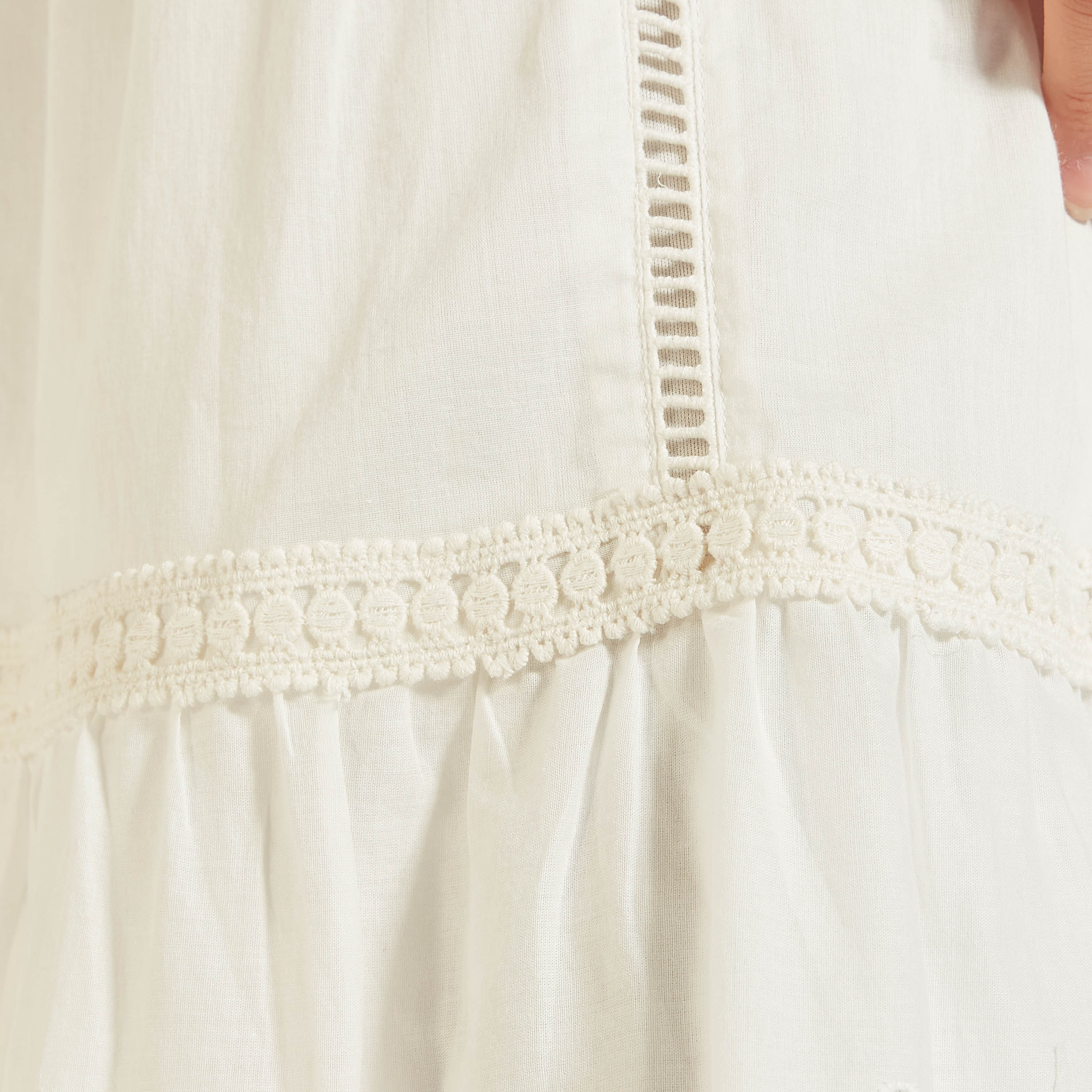 تنورة مطرزة إيه لاين بتفاصيل دانتيل وإغلاق بسحّاب-women-clothing-skirts-image-5