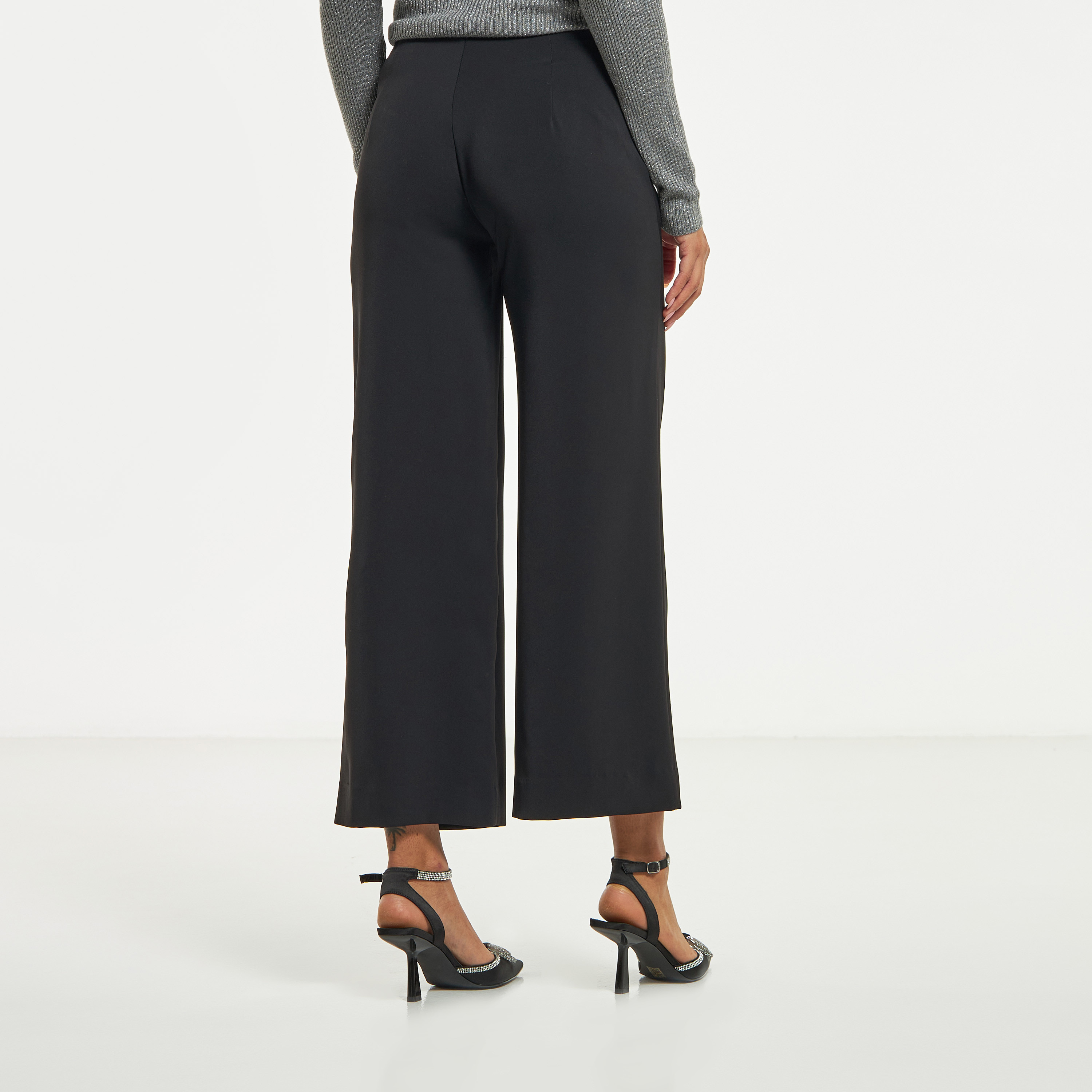 Only wide leg outlet pants