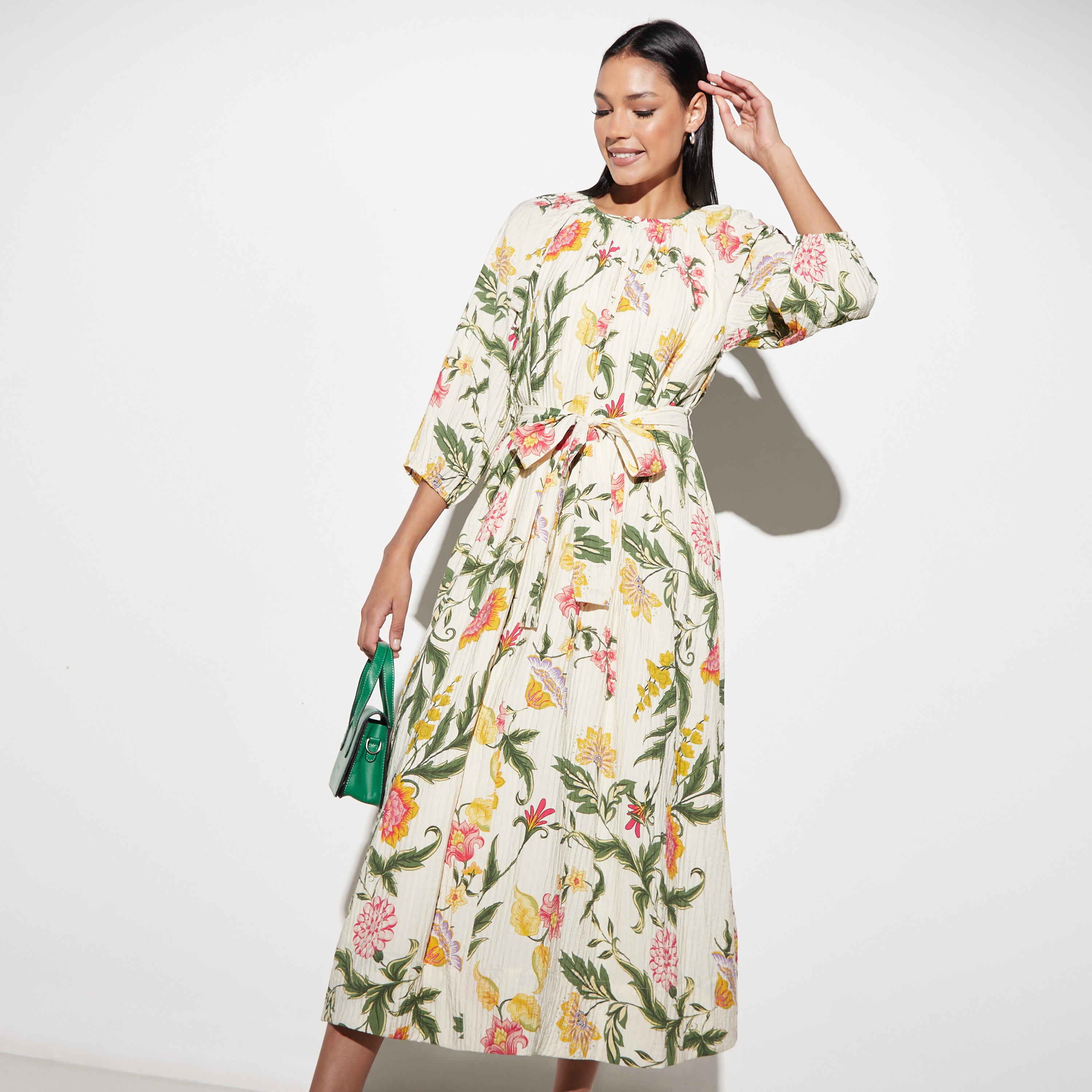 Round neck floral sales printed maxi dress