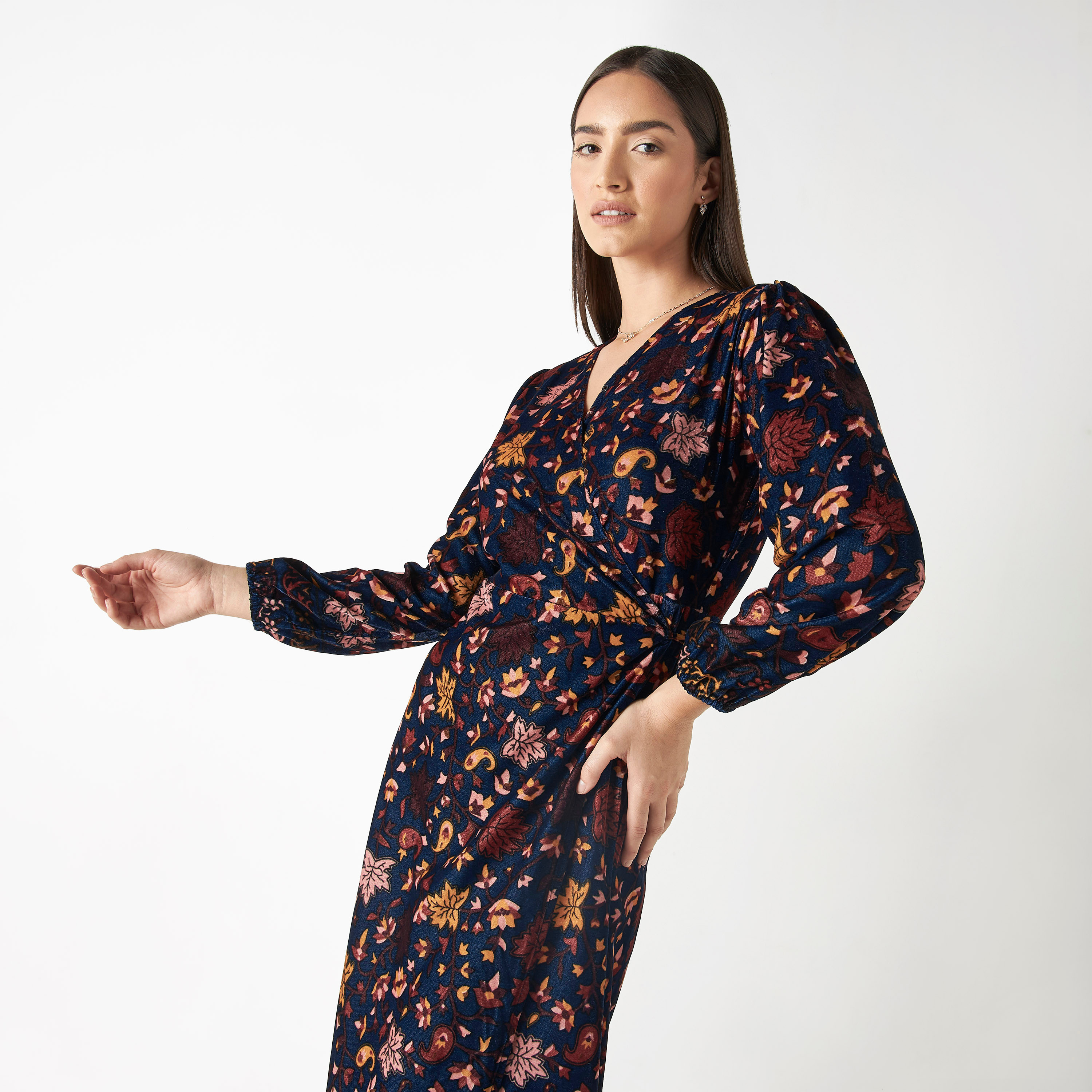 Paisley Print Maxi Dress with V-neck and Long Sleeves-women-clothing-dresses-image-7