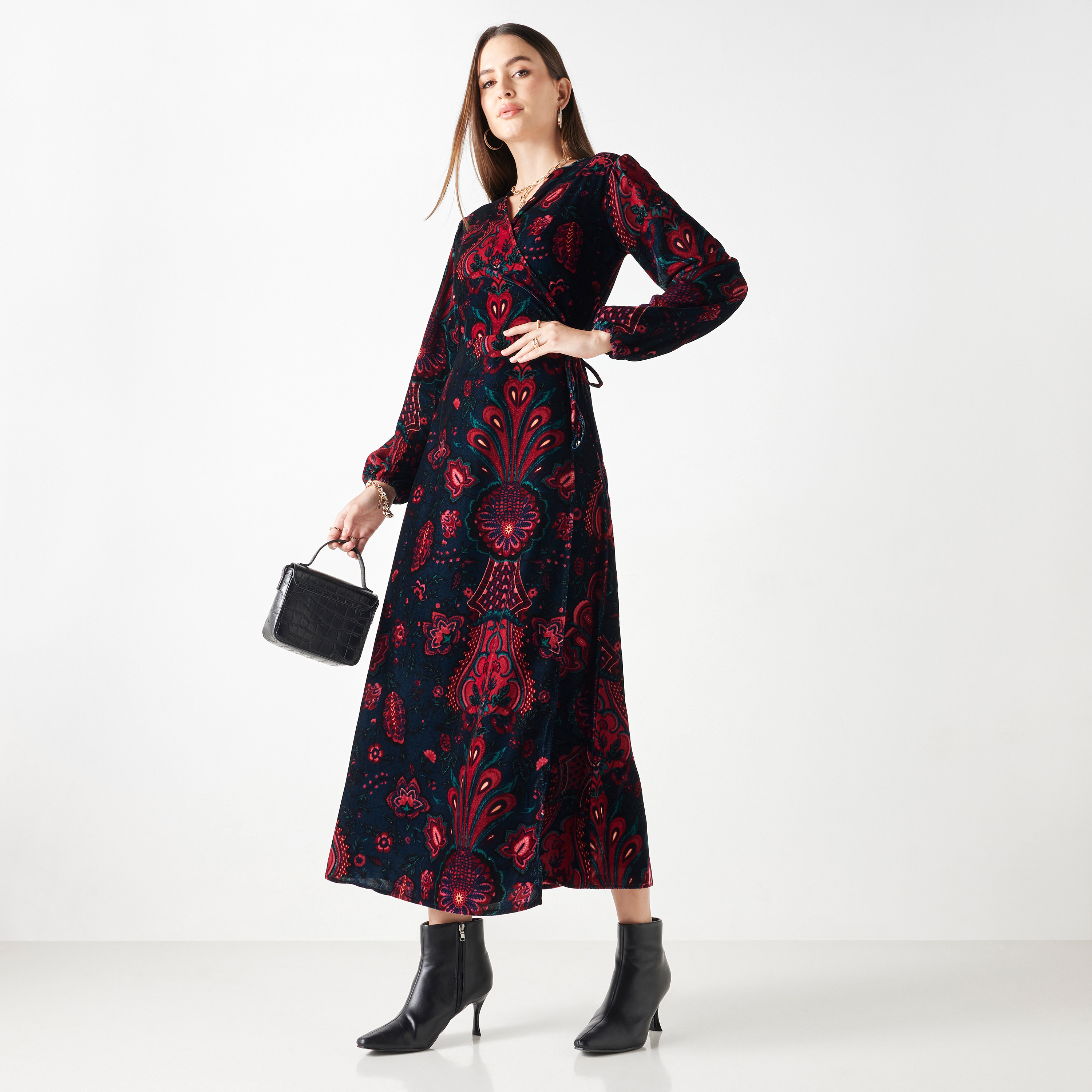 Paisley Print Maxi Dress with V-neck and Long Sleeves-women-clothing-dresses-image-2