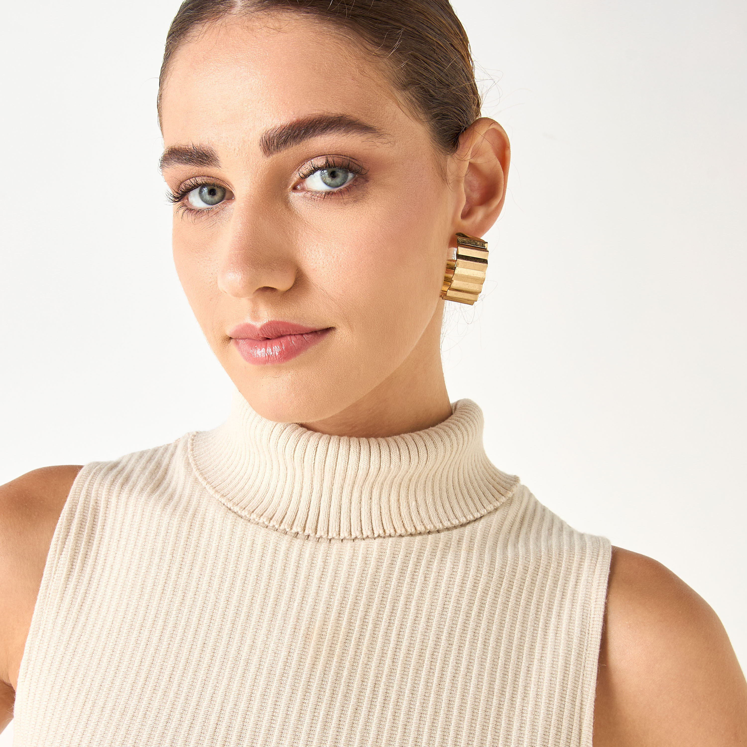 Ribbed Turtle Neck Sleeveless Sweater-women-winterwear-cardigansandjumpers-jumpers-image-8