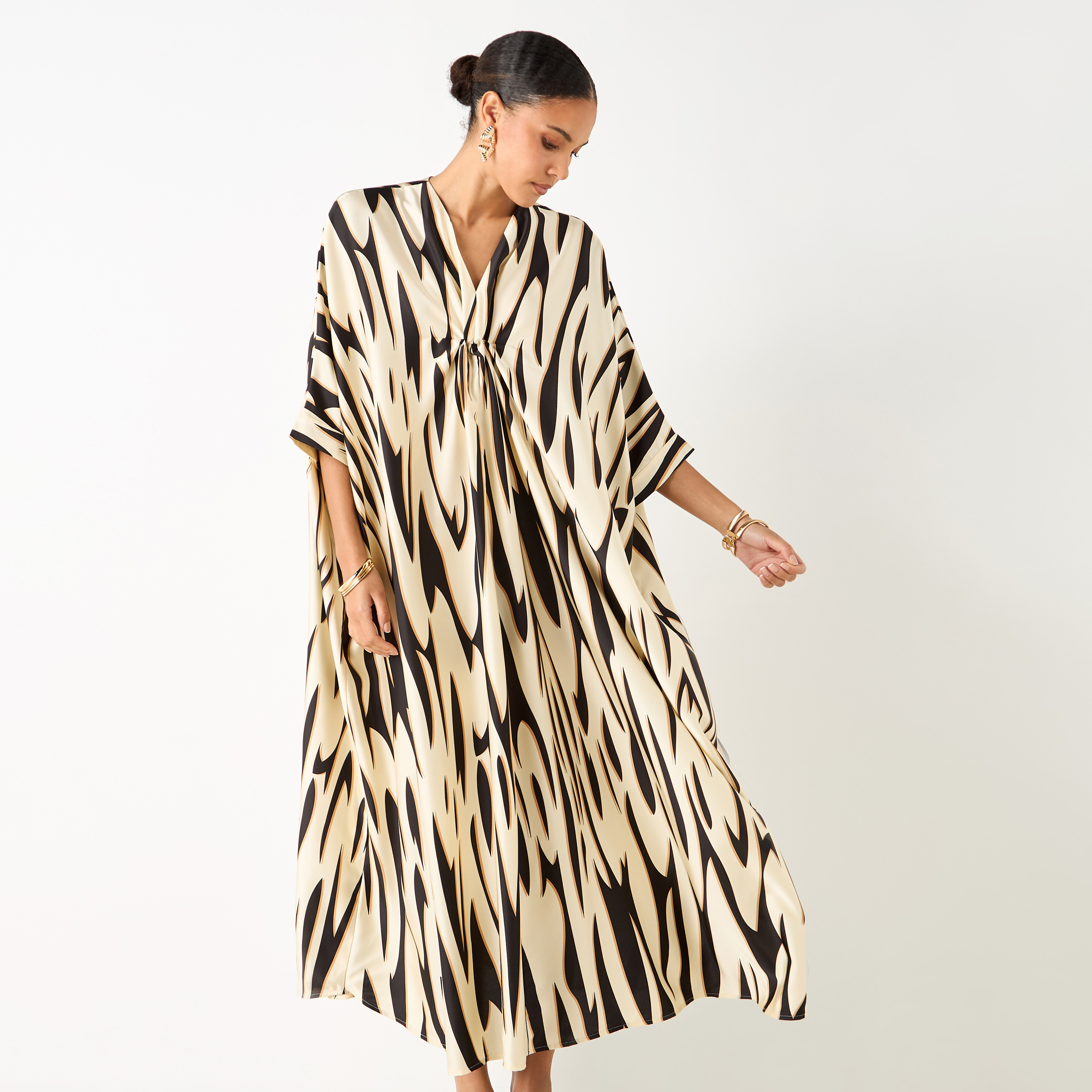 فستان قفطان بياقة V وأكمام 3/4 وطبعات-women-clothing-dresses-image-9