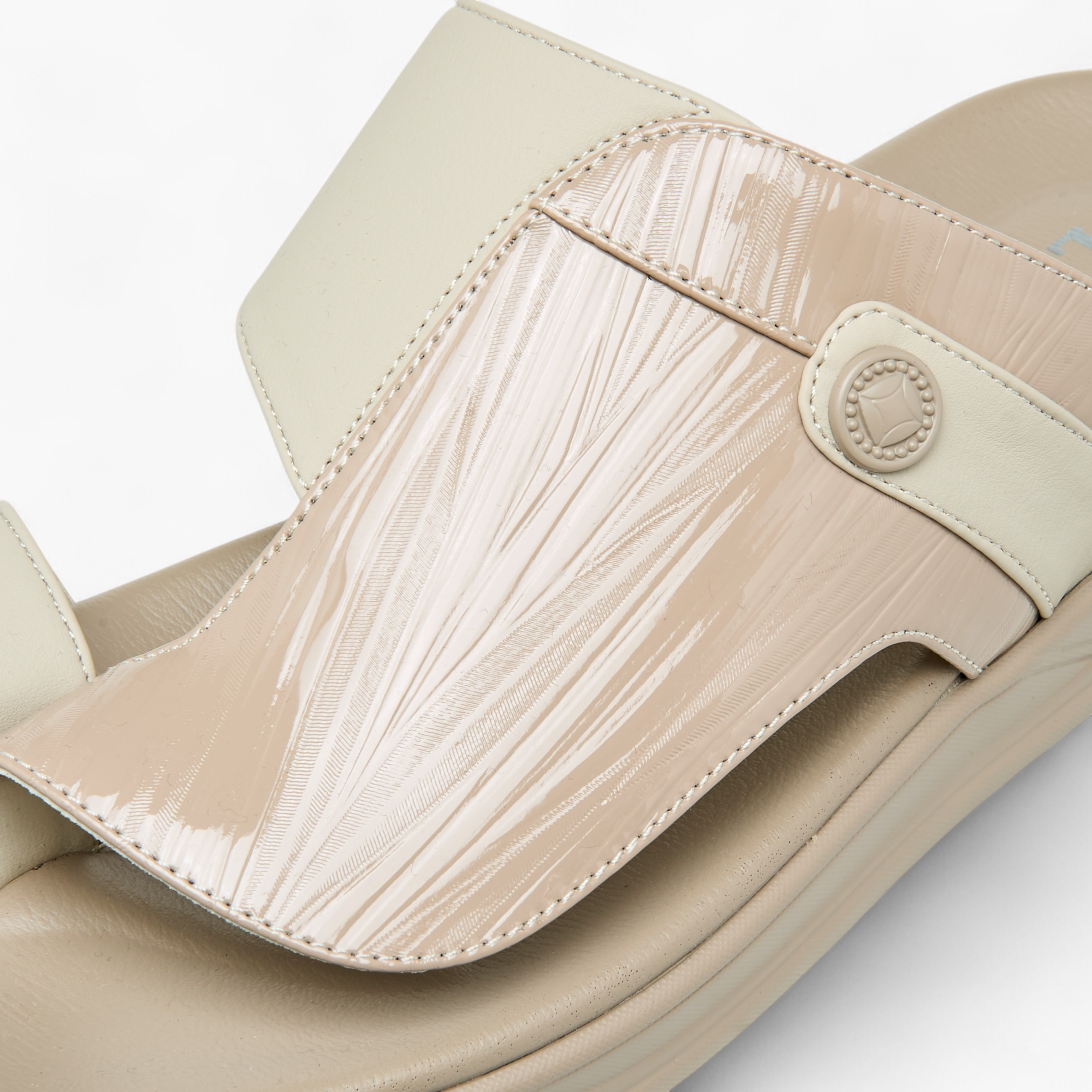 LBL by Shoexpress Panelled Slip-On Arabic Sandals-men-shoes-sandals-image-4