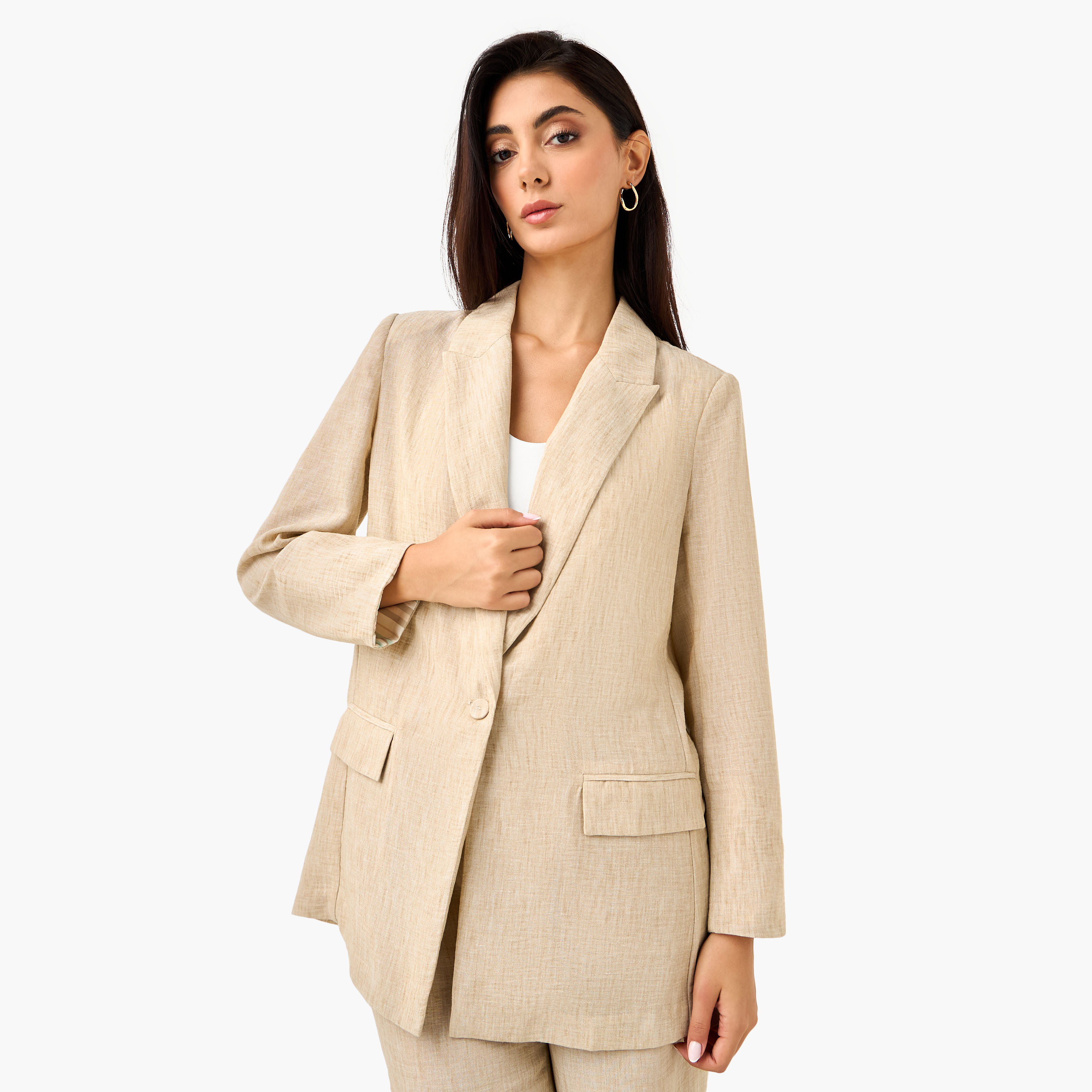 جاكيت بليزر بياقة مطويّة وجيوب-women-clothing-coatsandjackets-blazers-image-5