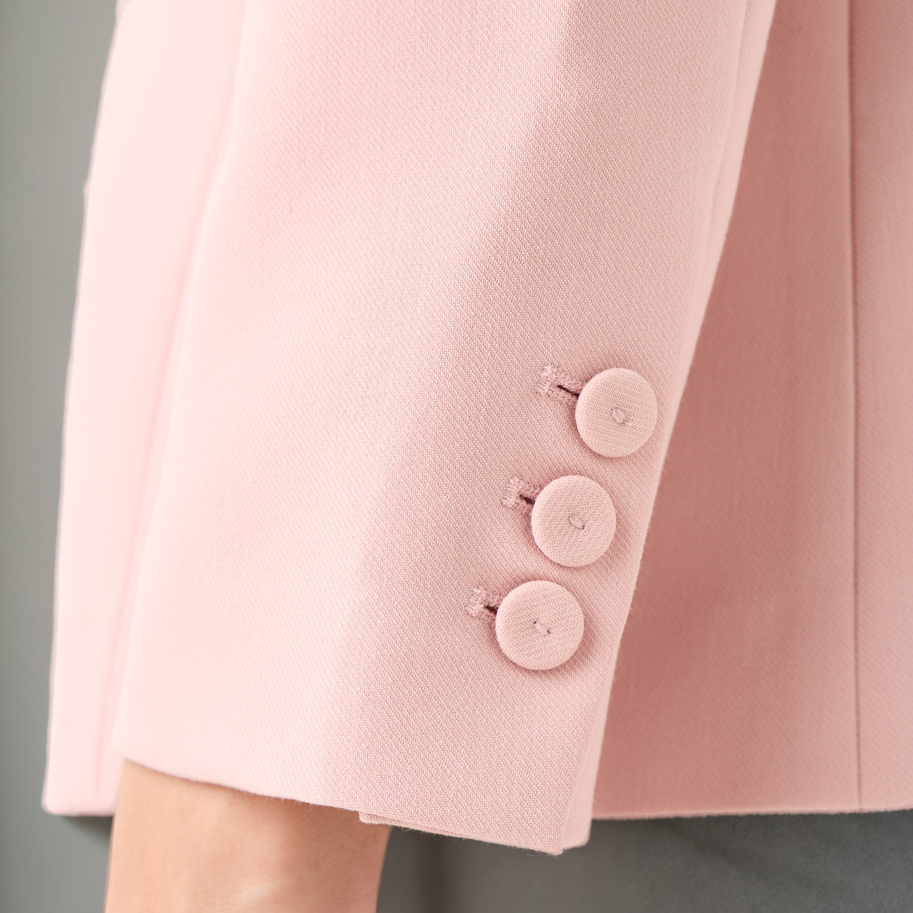 بليزر بياقة مطوية-women-clothing-coatsandjackets-blazers-image-10