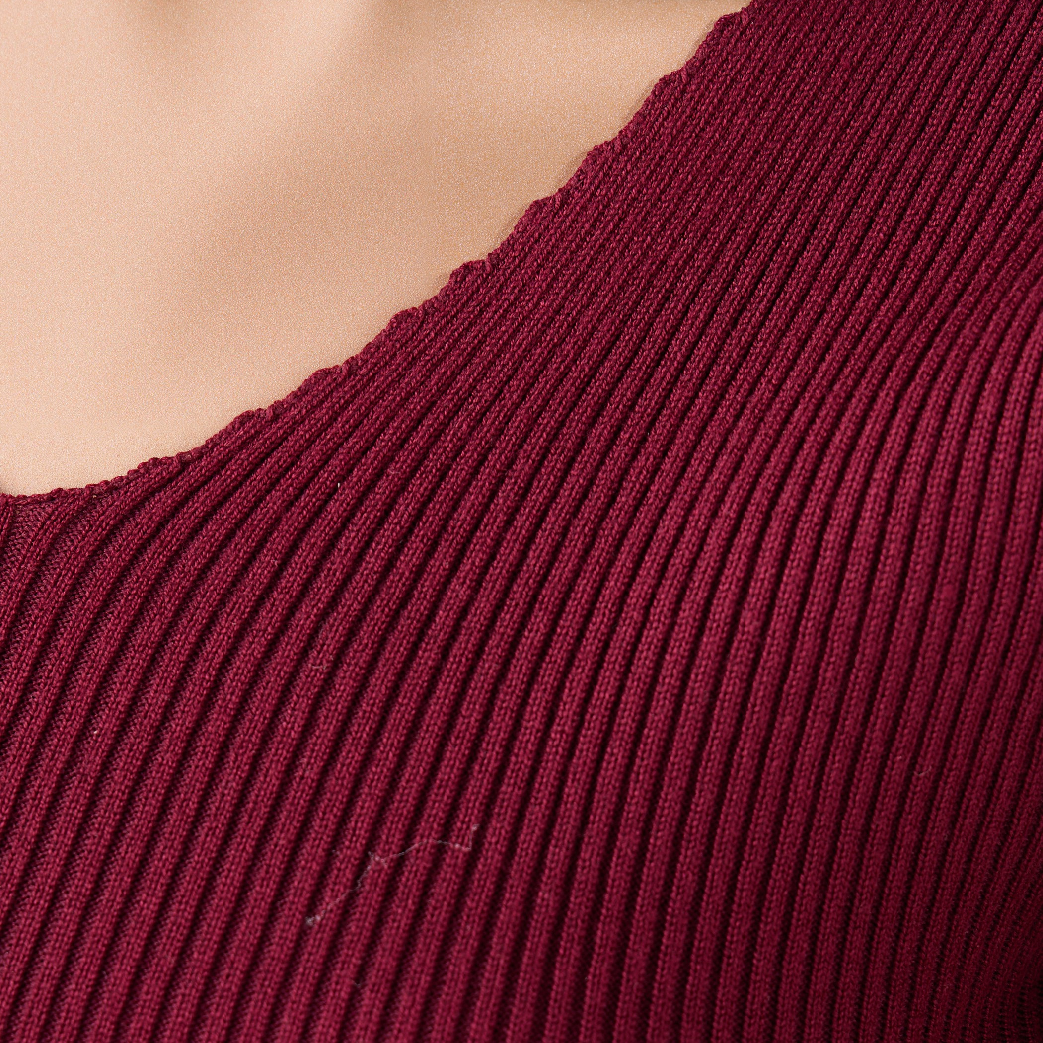 Ribbed V-neck Tricot Top with Short Sleeves-women-clothing-tshirts-image-5