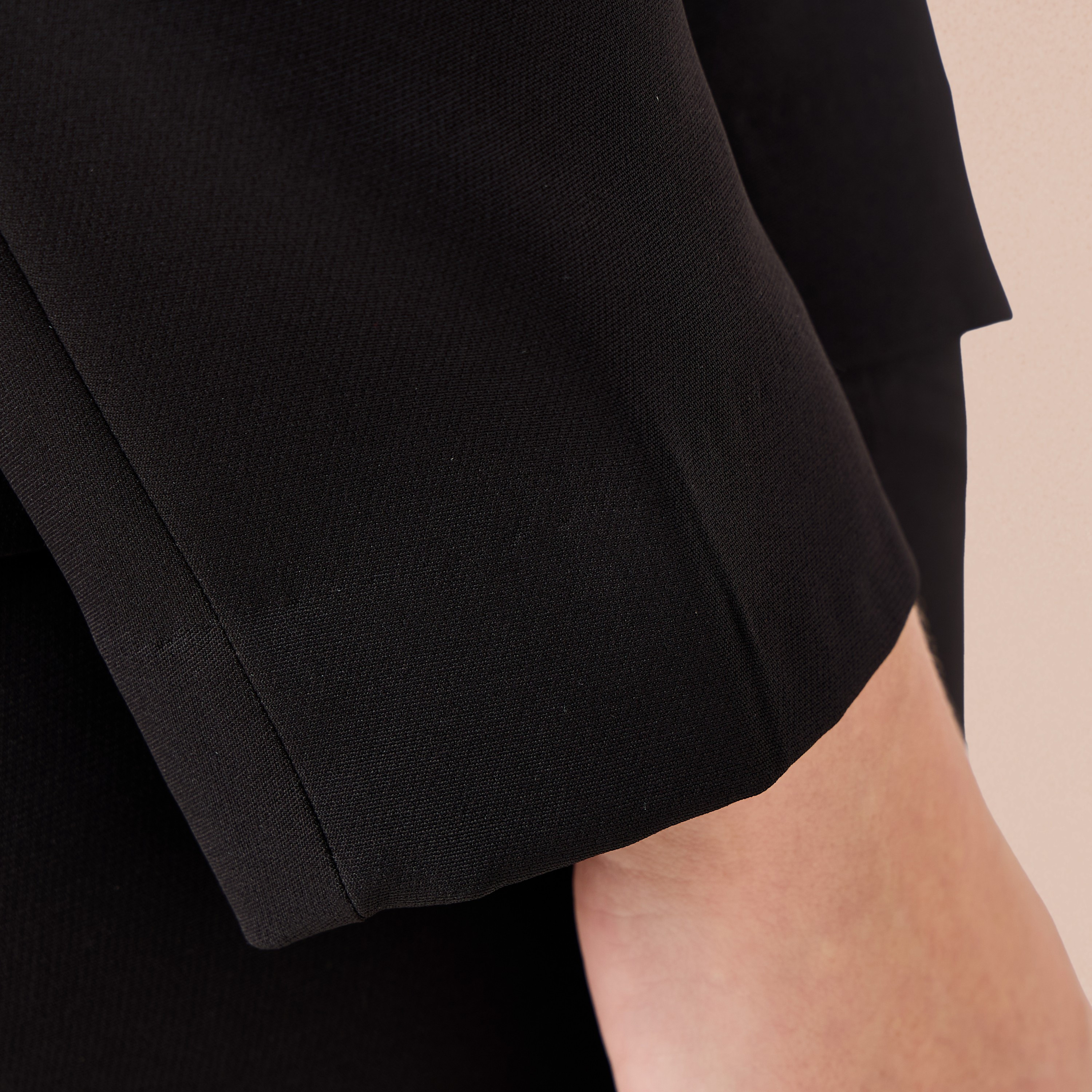 بليزر بياقة مطوية-women-clothing-coatsandjackets-blazers-image-1
