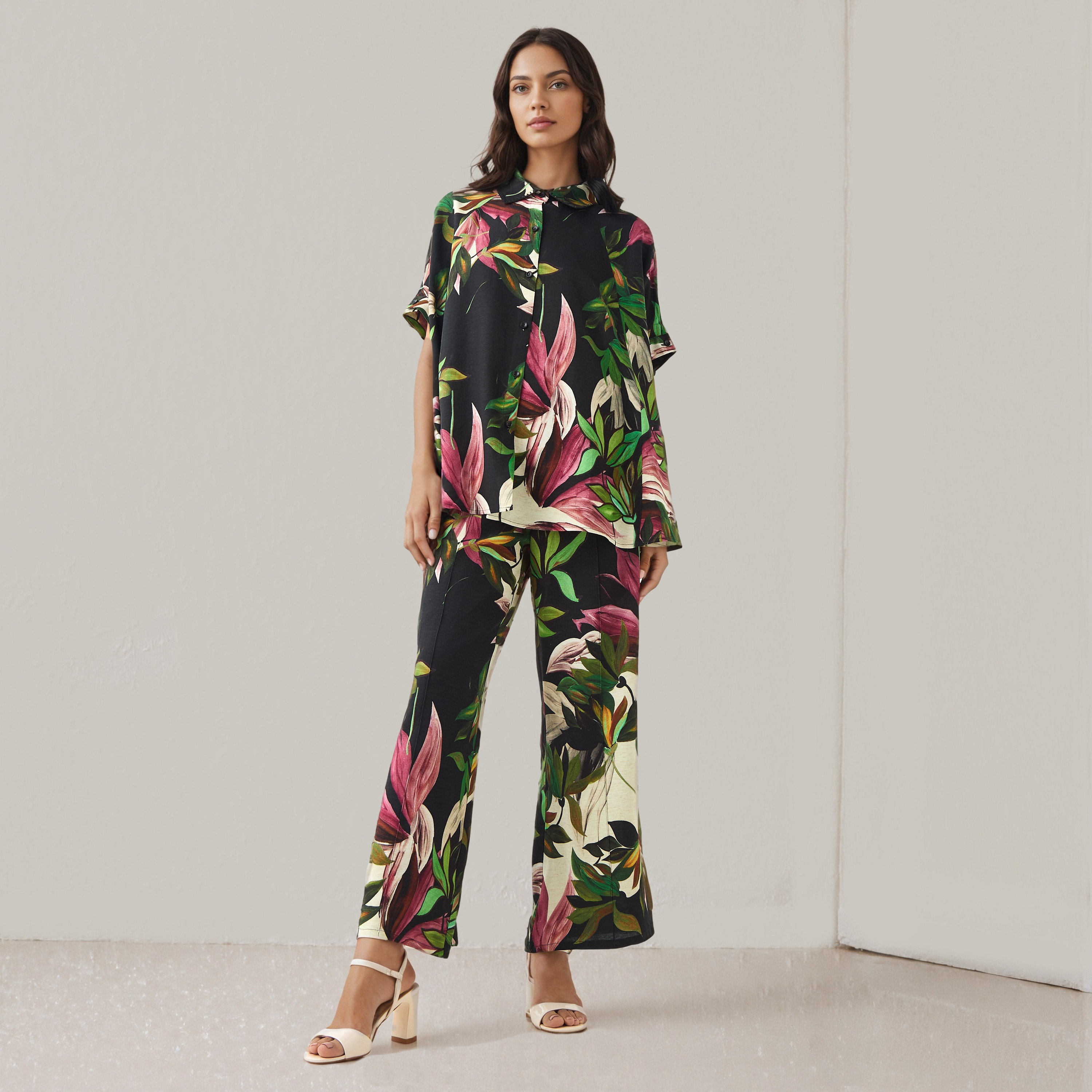 Floral Print Trapeze Linen Blend Shirt with Short Sleeves-women-clothing-shirtsandblouses-shirts-image-2