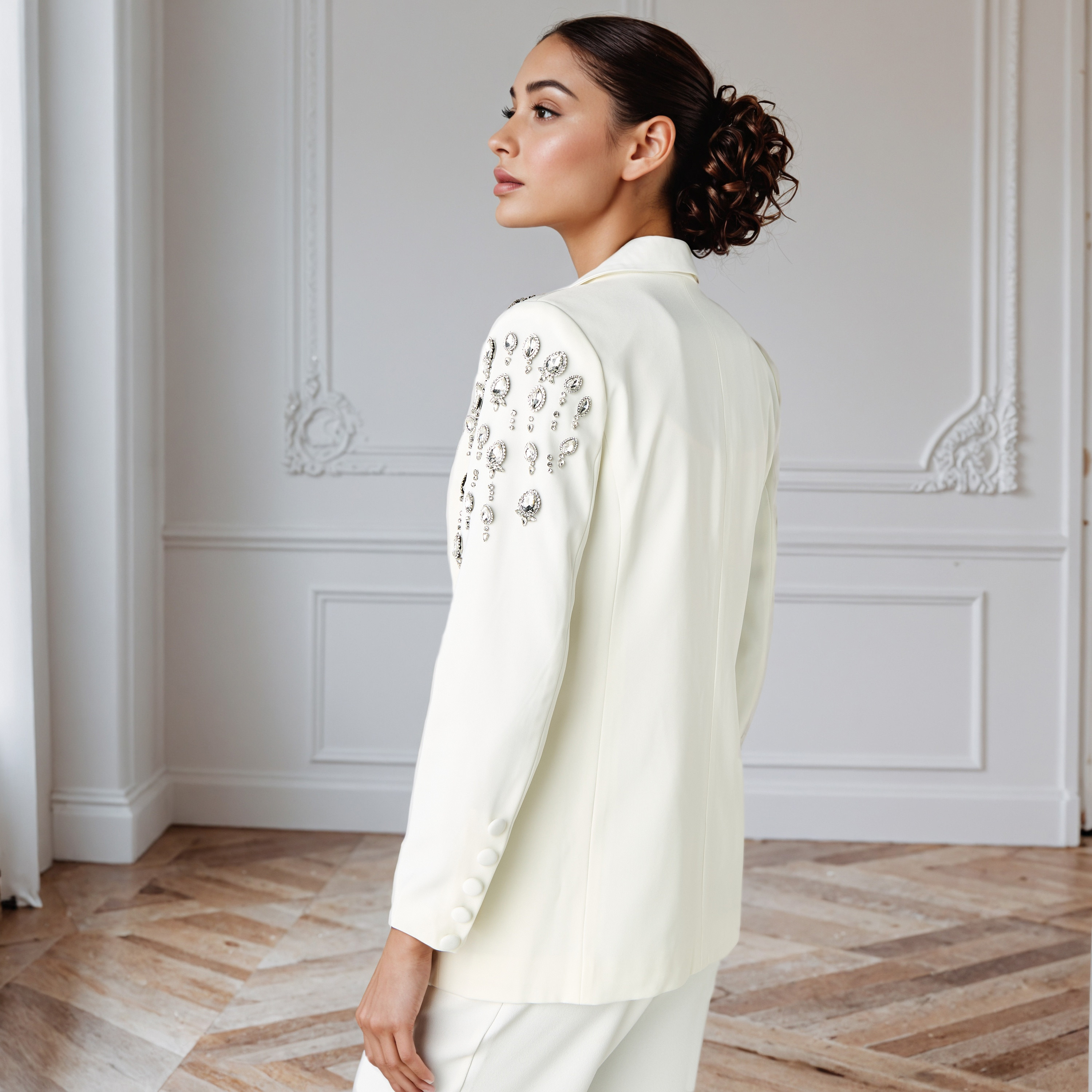جاكيت بليزر بوليستر مزين بياقة مطوية-women-clothing-coatsandjackets-blazers-image-3