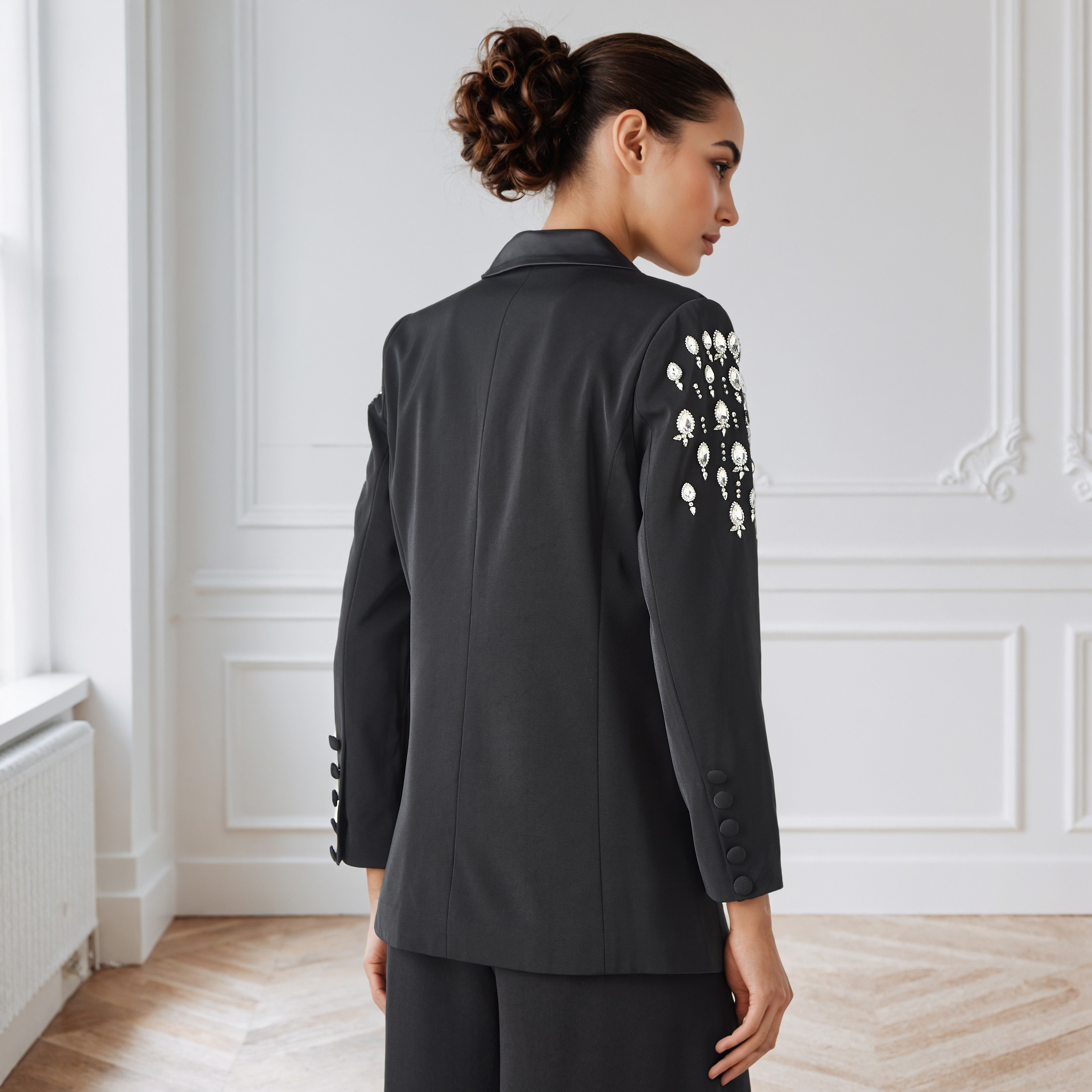 جاكيت بليزر بوليستر مزين بياقة مطوية-women-clothing-coatsandjackets-blazers-image-3