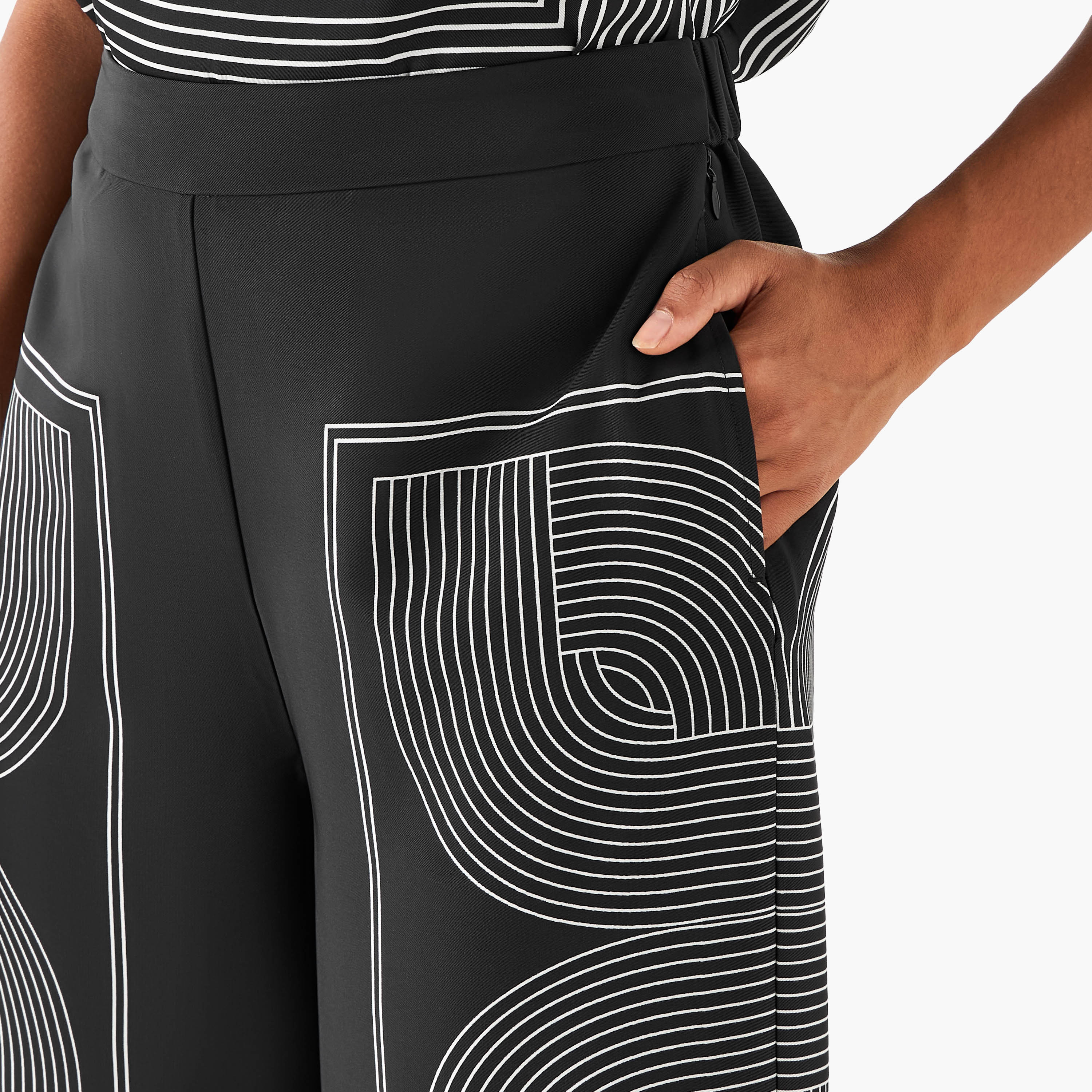 بنطلون فضفاض منقوش بجيوب-women-clothing-trousers-image-4