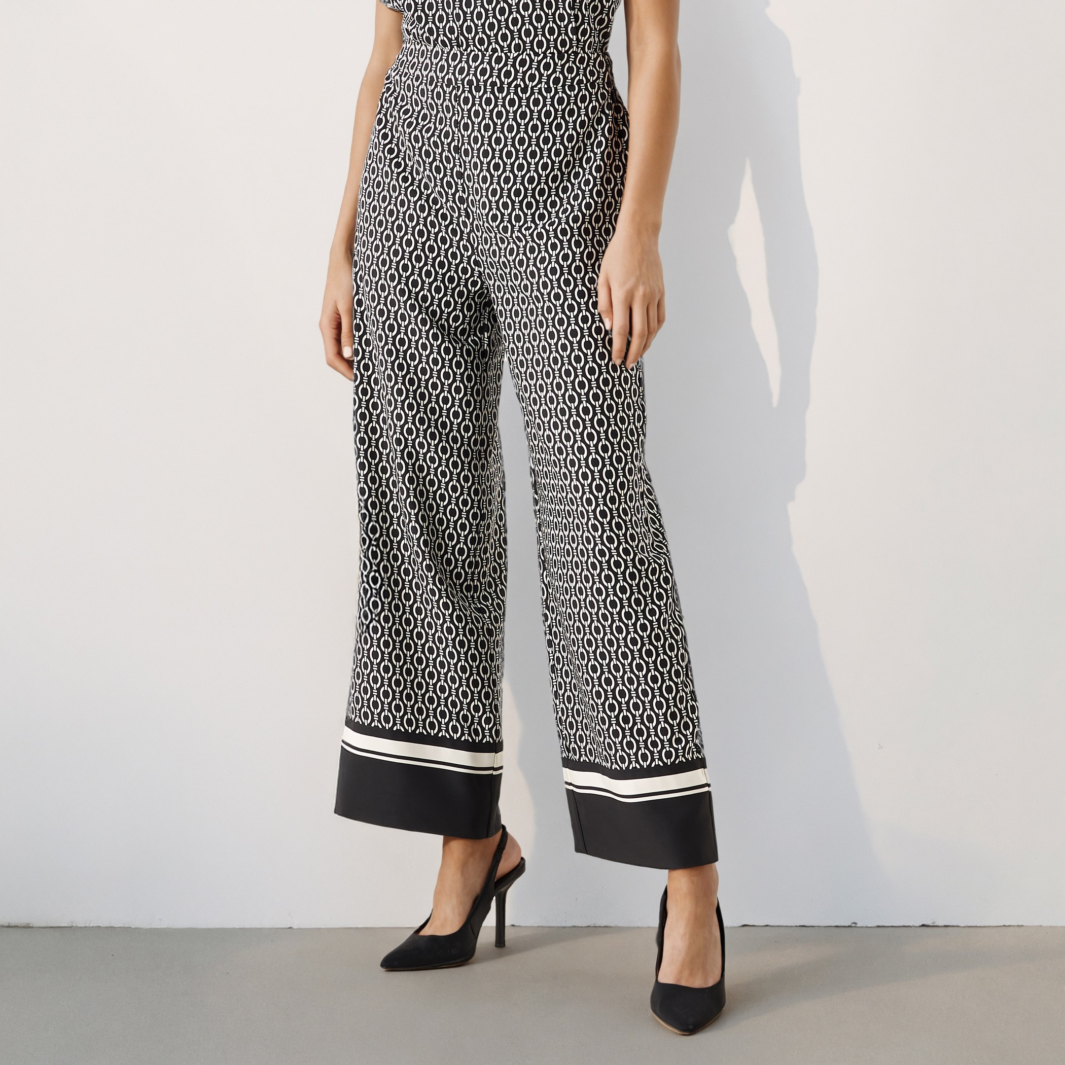 Printed Relaxed Fit Pants with Pockets-women-clothing-bottoms-trousers-image-1