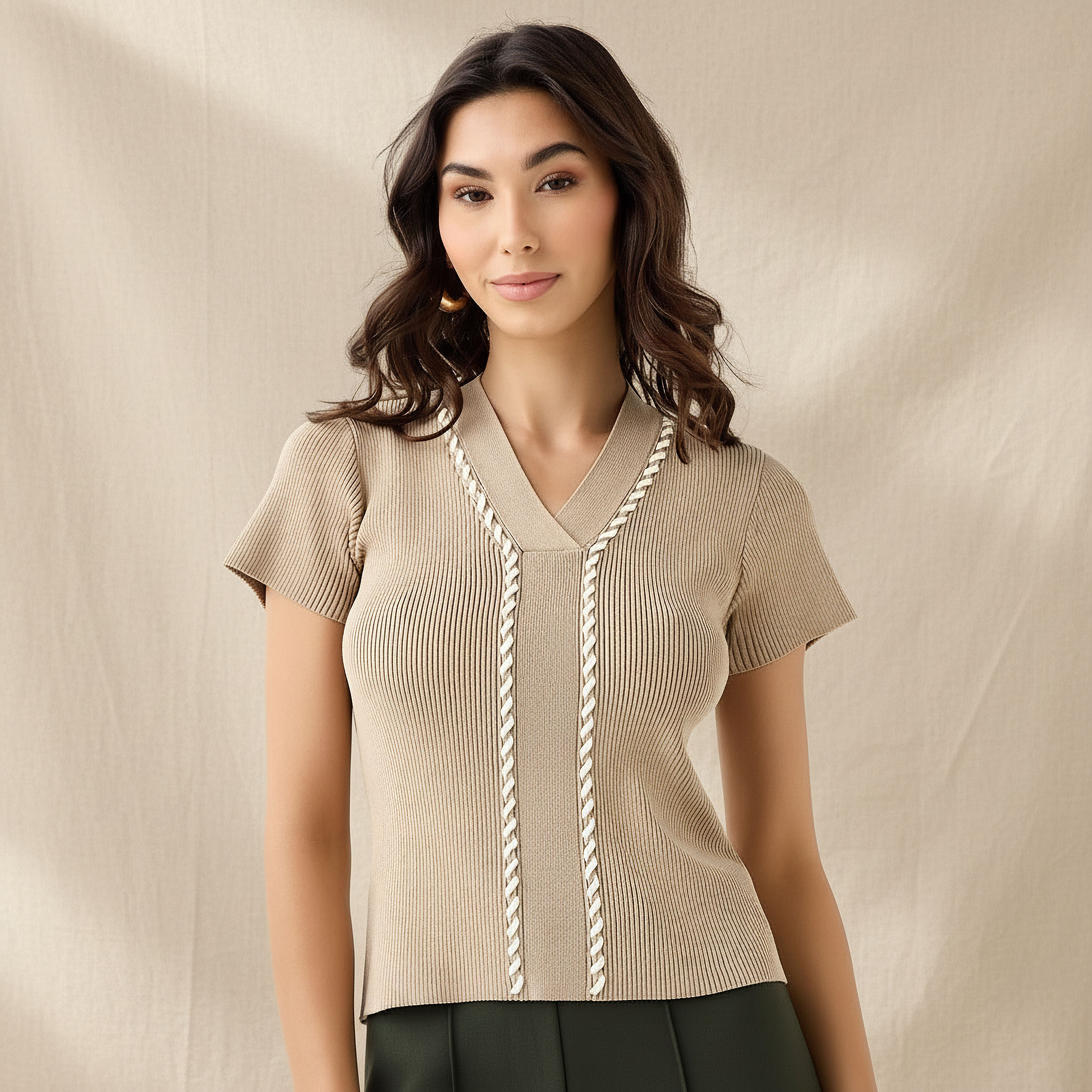 تيشيرت بقصة عادية وتفاصيل حبل-women-clothing-tshirts-image-1