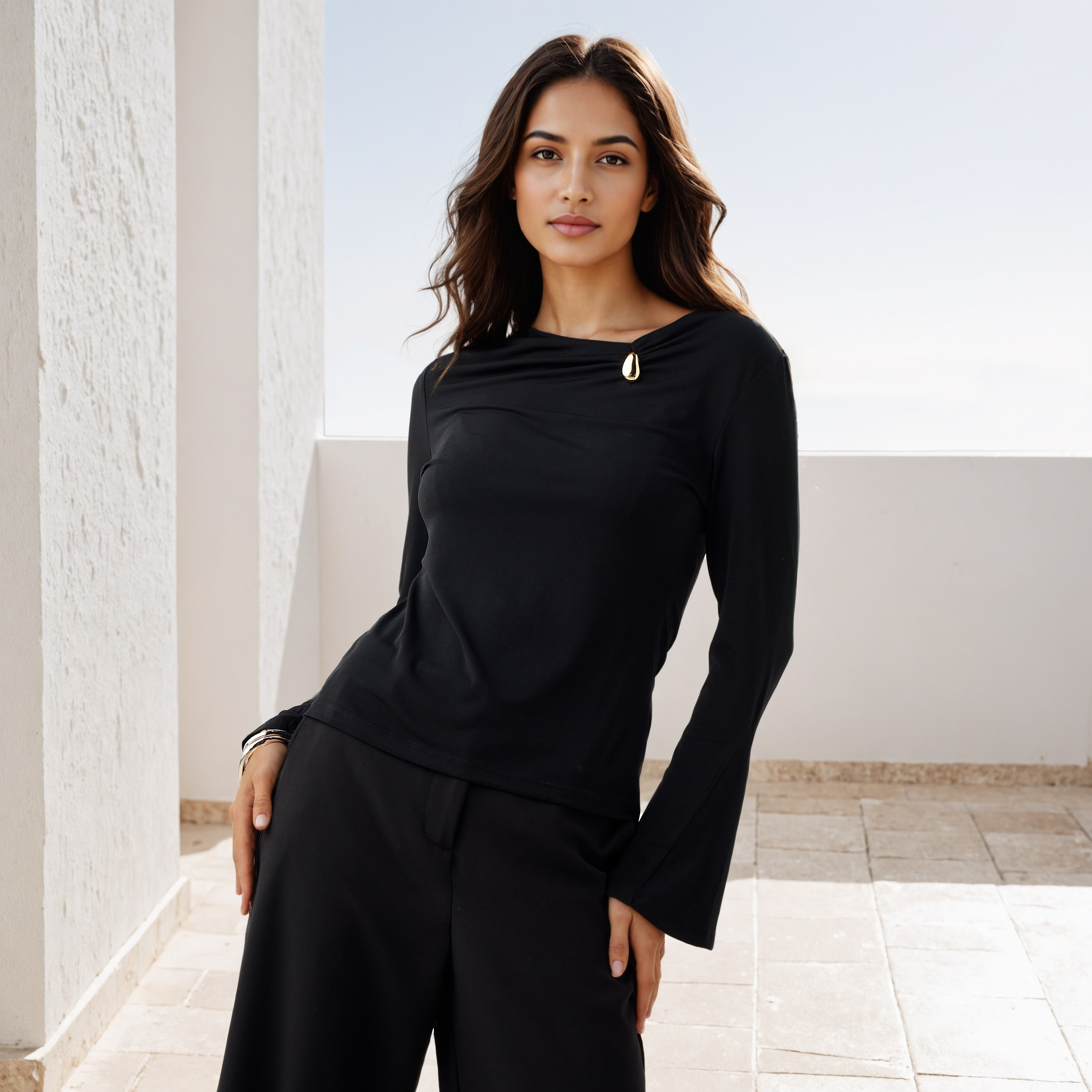 بلوزة بكشكش وأكمام جرس-women-clothing-tshirts-image-1