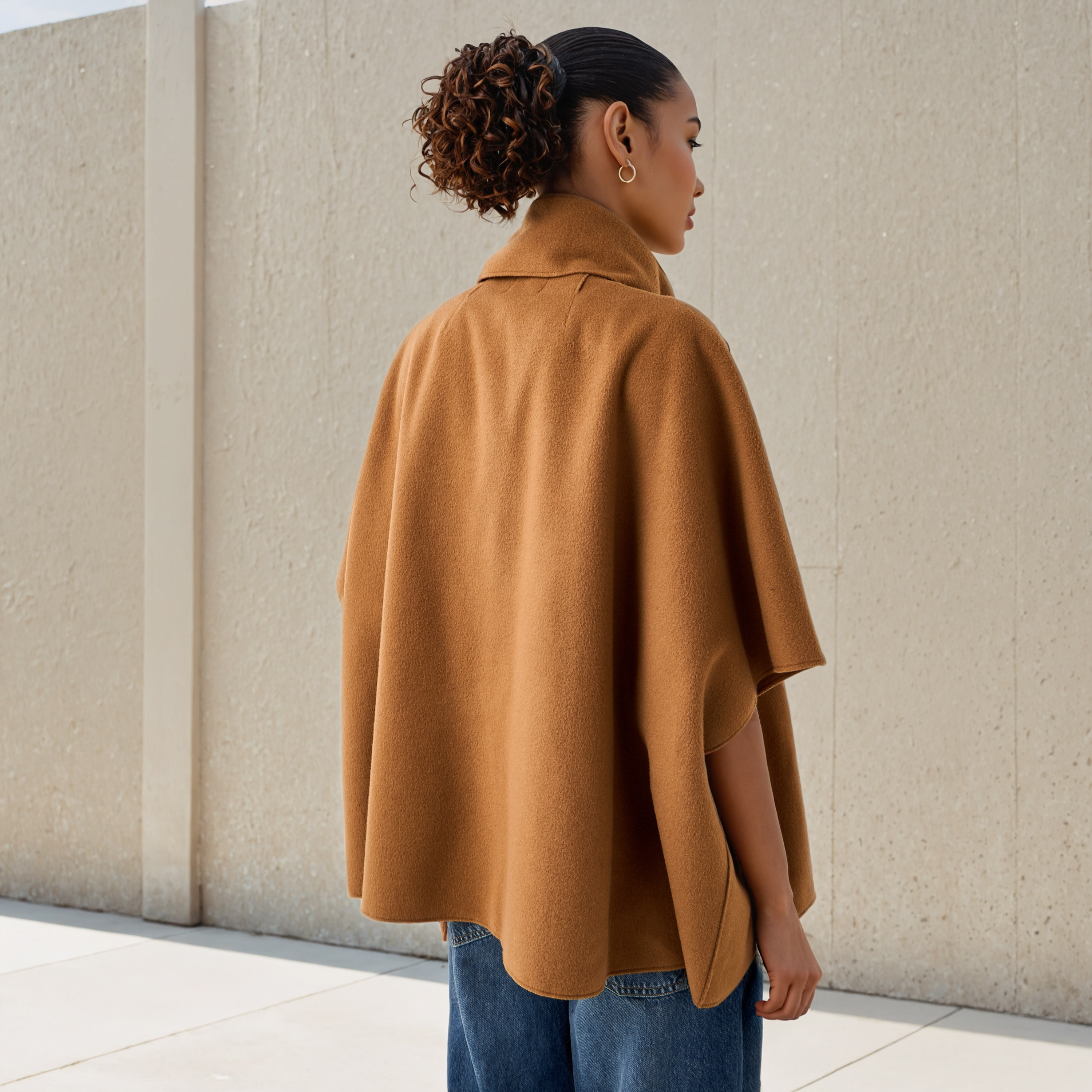 بونشو غير متماثل بارز الملمس بتفاصيل وشاح-women-winterwear-cardigansandjumpers-cardigans-image-3