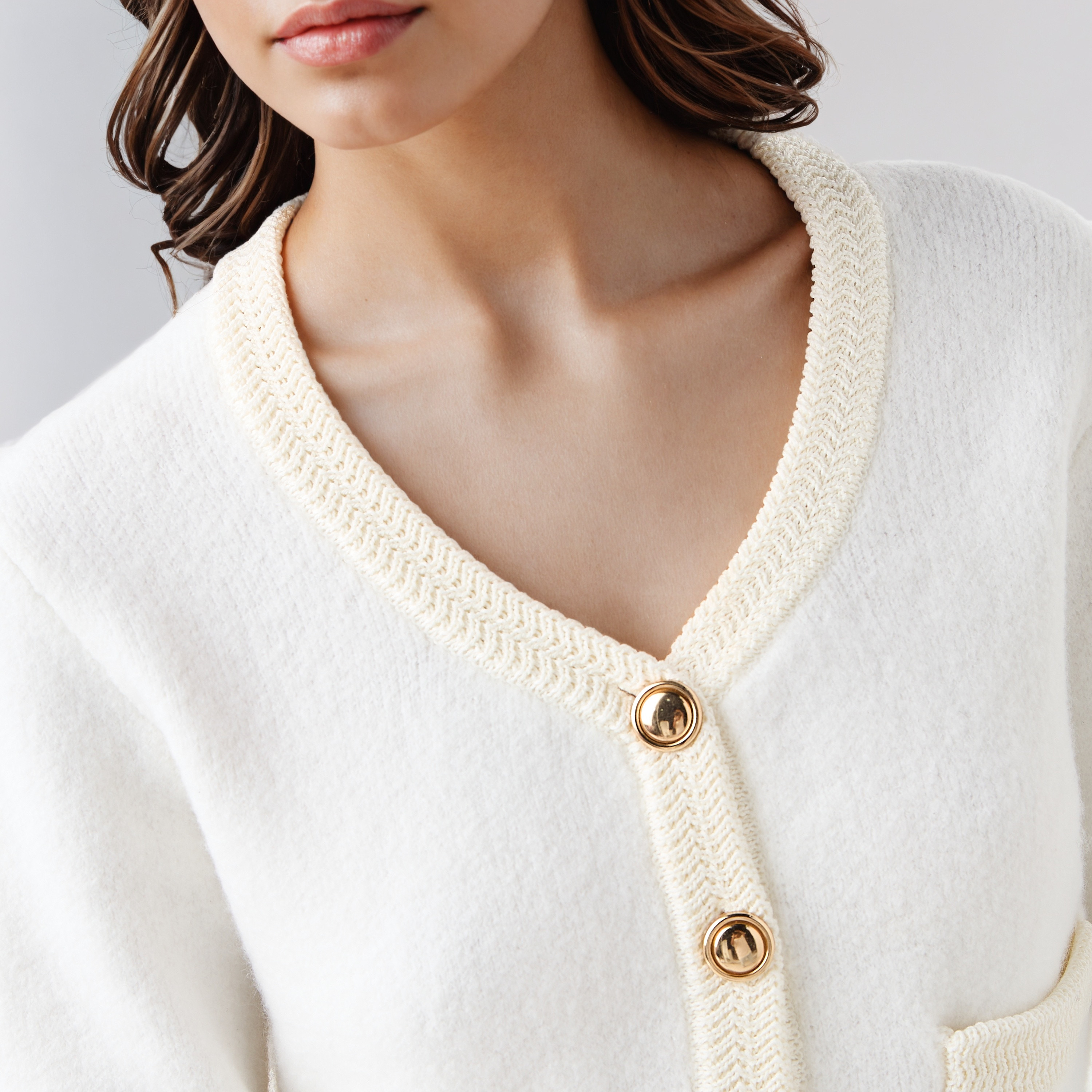 Relaxed Fit V-neck Cardigan-women-winterwear-cardigansandjumpers-cardigans-image-5