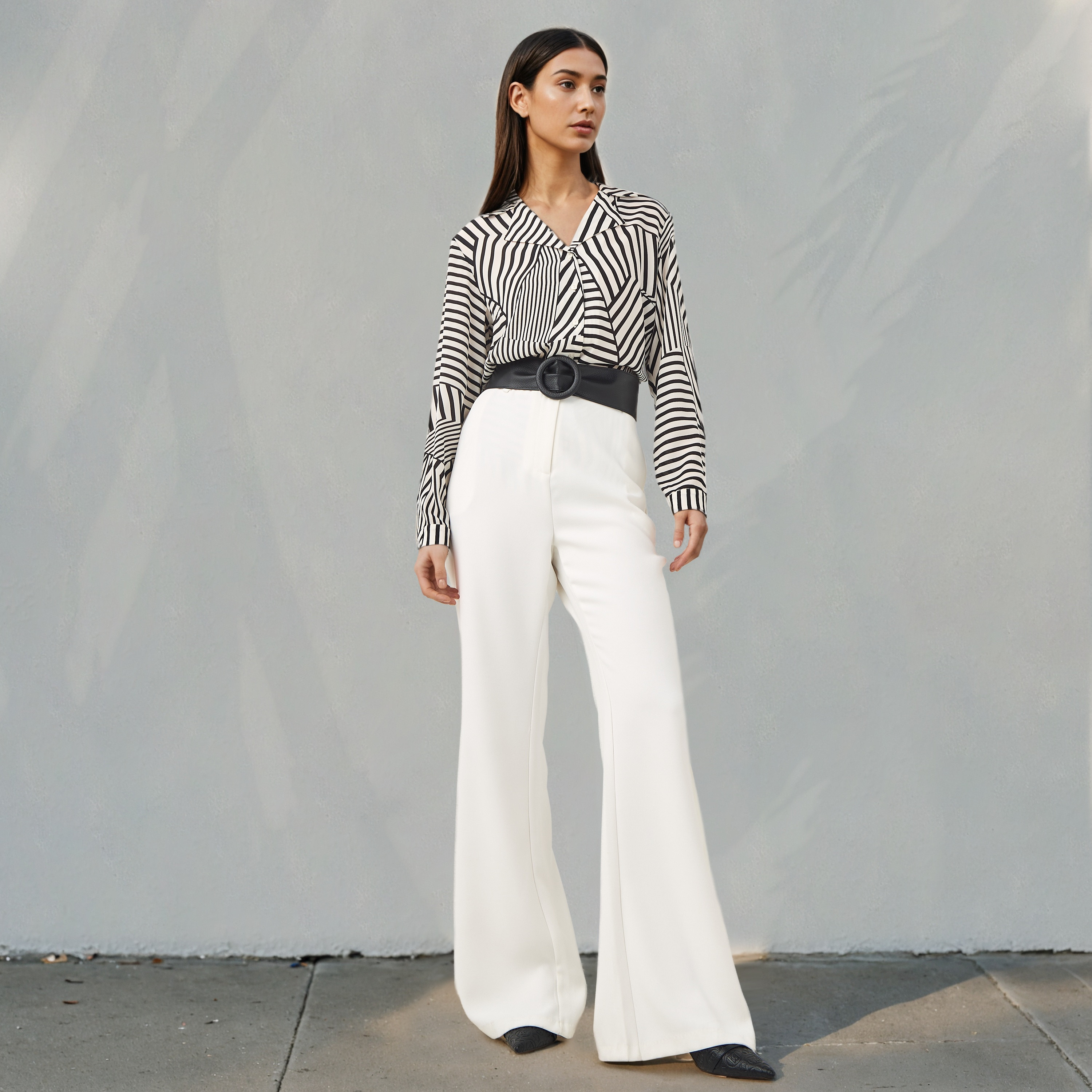 قميص بياقة مطوية وطبعات-women-clothing-shirtsandblouses-shirts-image-2