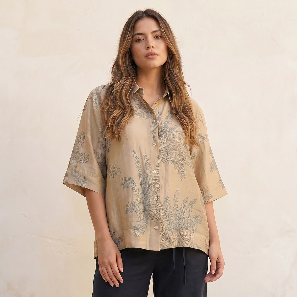 قميص بقصّة مريحة وطبعات-women-clothing-shirtsandblouses-shirts-image-1