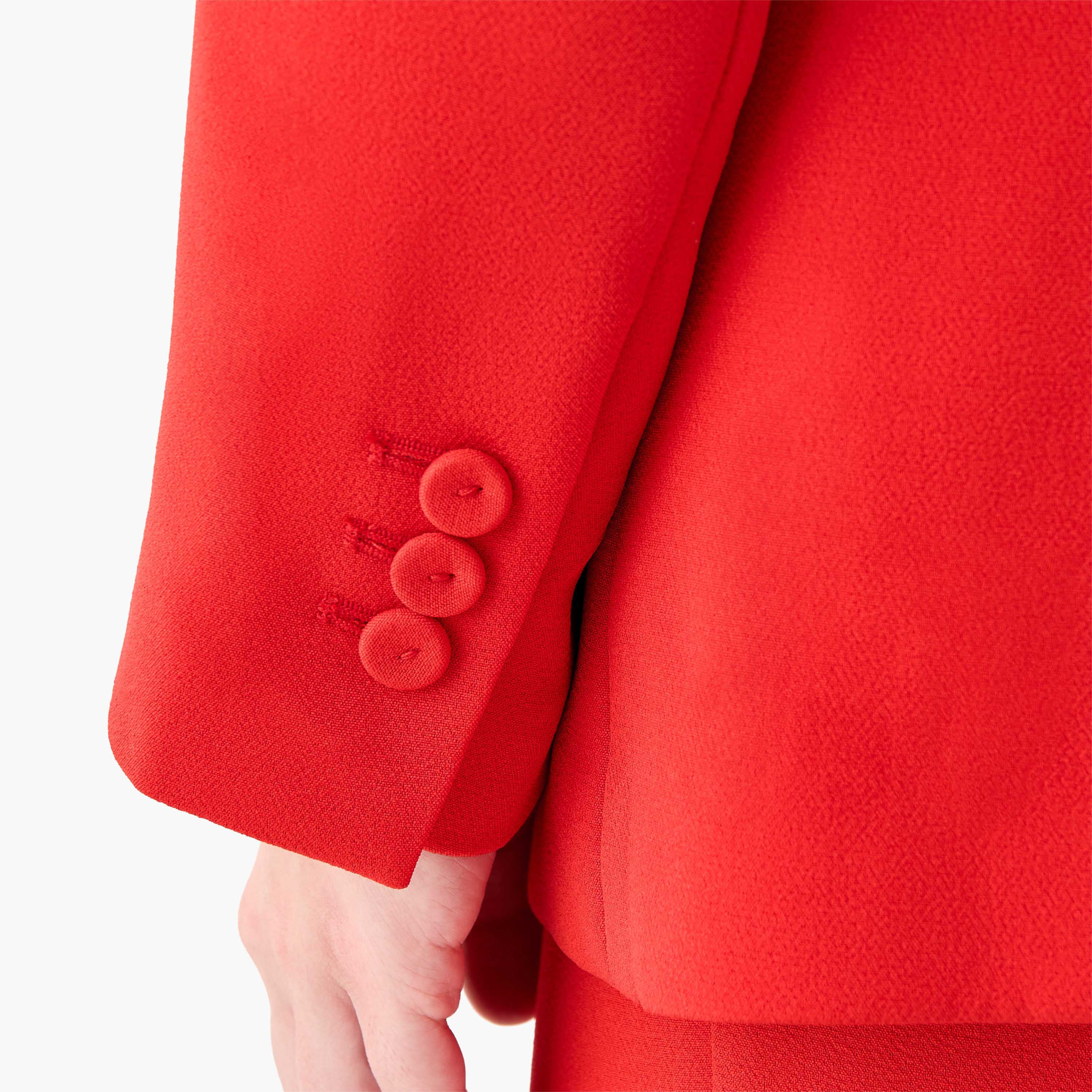 بليزر عادي بزر واحد وياقة مطوية-women-clothing-coatsandjackets-blazers-image-2