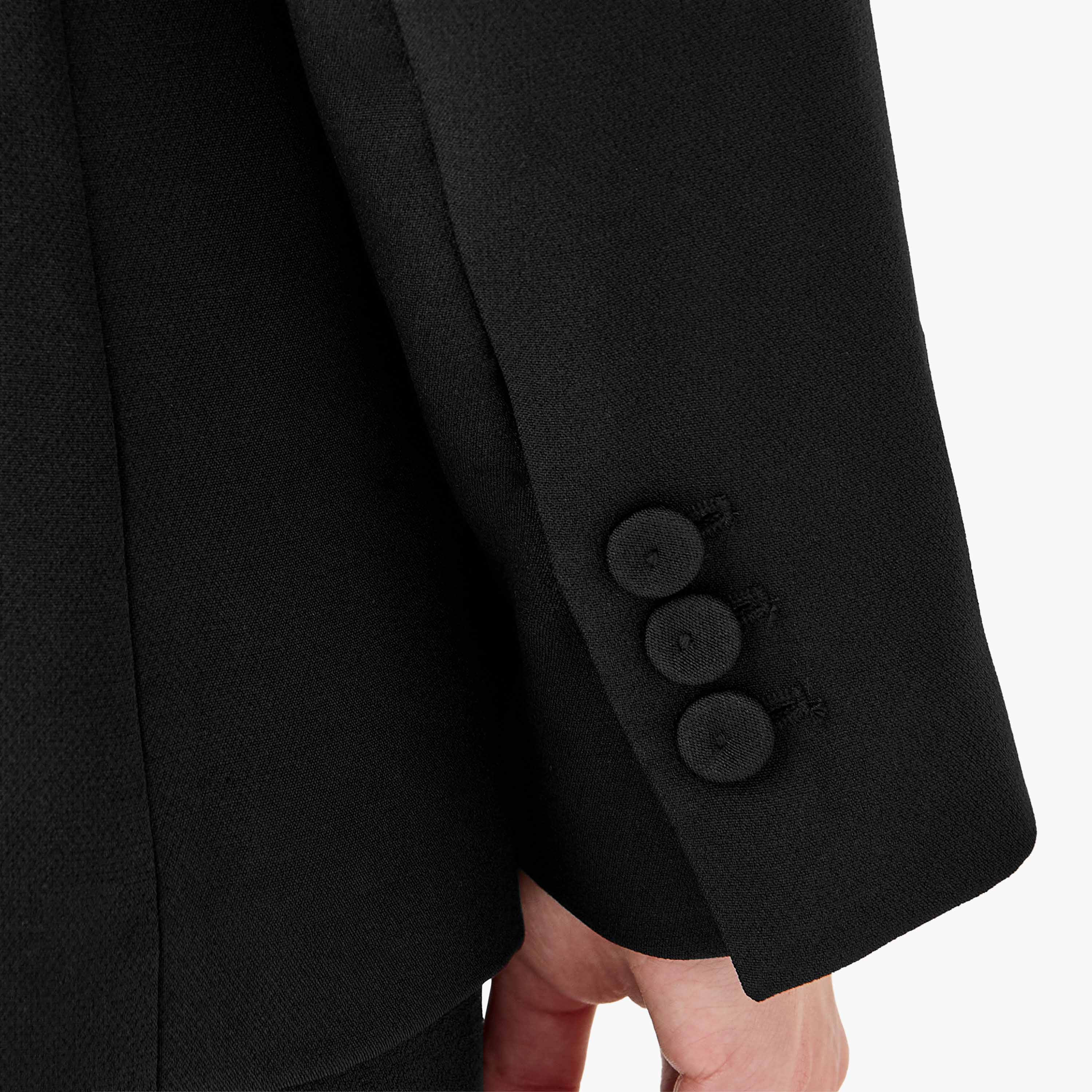 بليزر عادي بزر واحد وياقة مطوية-women-clothing-coatsandjackets-blazers-image-1