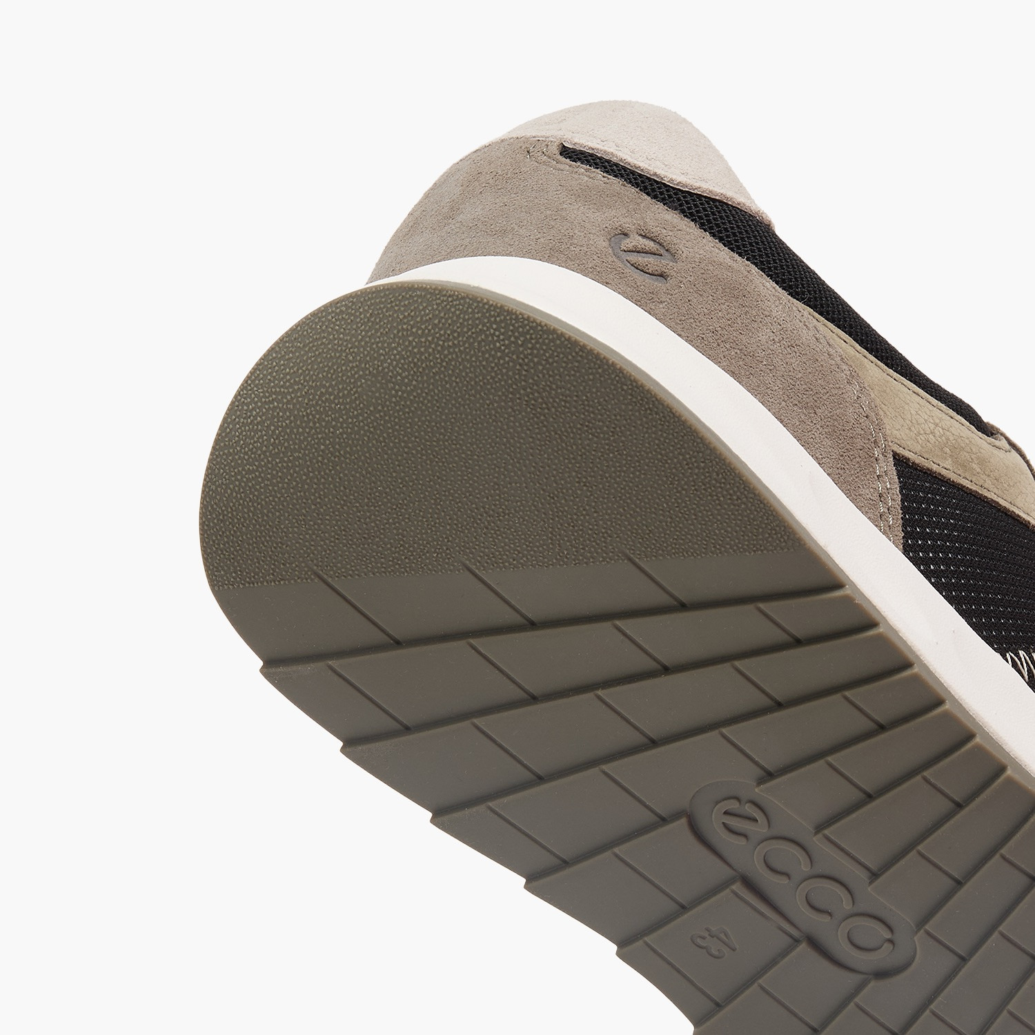 حذاء سنيكرز بقوالب ملونة وطول الكاحل ورباط إغلاق للرجال من إيكو-men-shoes-sneakers-image-5