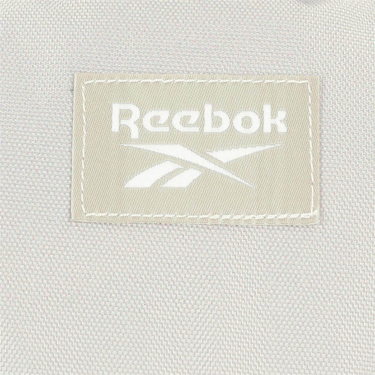 شنطة ظهر مدرسية بأحزمة قابلة للتعديل وسحاب إغلاق وطبعات شعار من ريبوك - 38x19x43 سم-school-bagsandbackpacks-backpacks-image-4