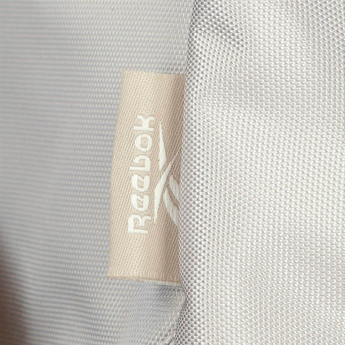 شنطة ظهر مدرسية بأحزمة قابلة للتعديل وسحاب إغلاق وطبعات شعار من ريبوك - 38x19x43 سم-school-bagsandbackpacks-backpacks-image-1