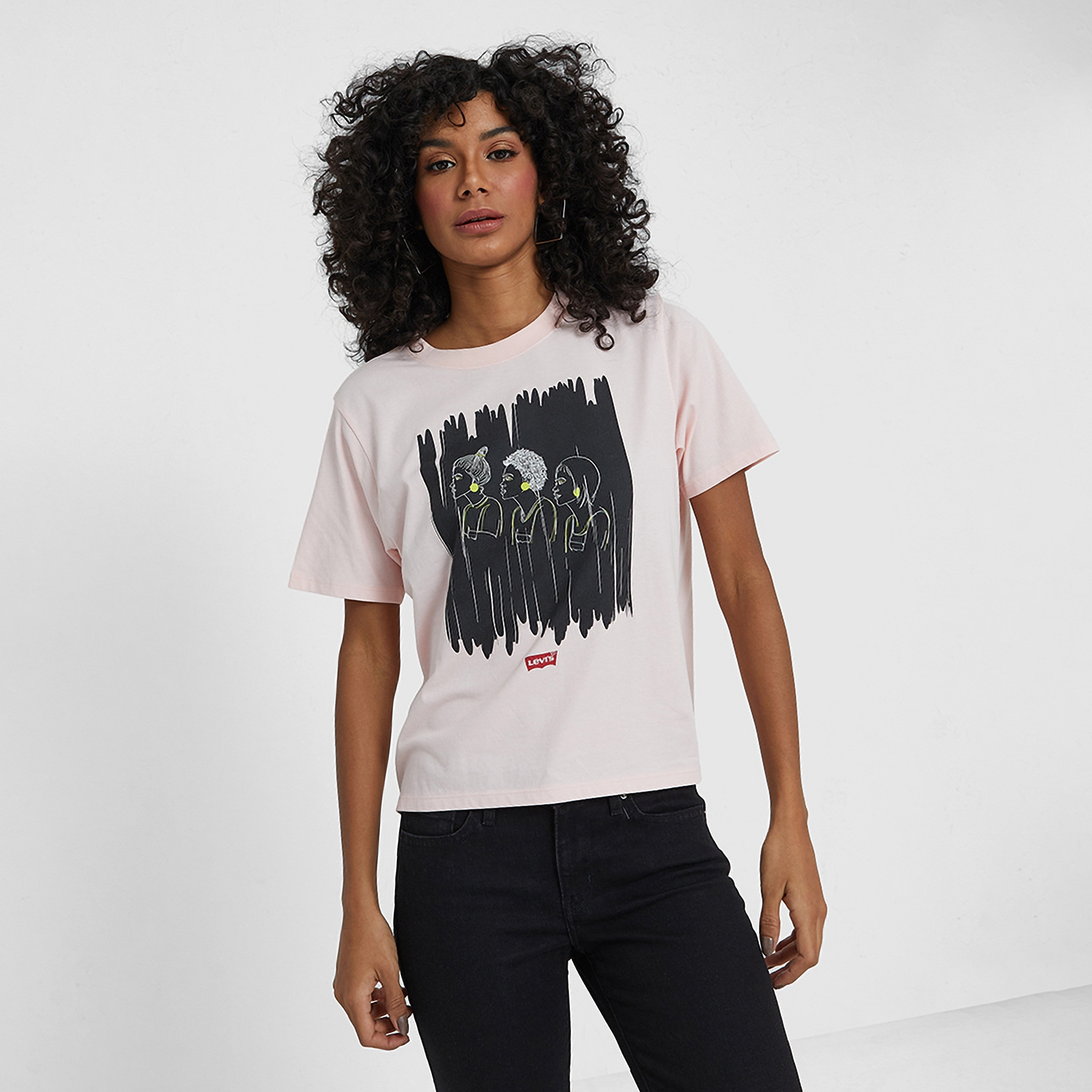 Levi's Graphic Print Crew Neck Short Sleeves Women's T-Shirt-women-clothing-tshirts-image-1