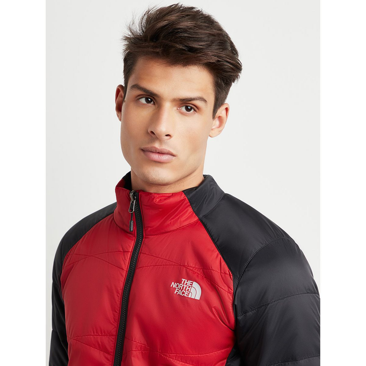 The North Face Full Zip Color Block Quest Jacket with Long Sleeves-men-clothing-jacketsandblazers-jackets-image-5