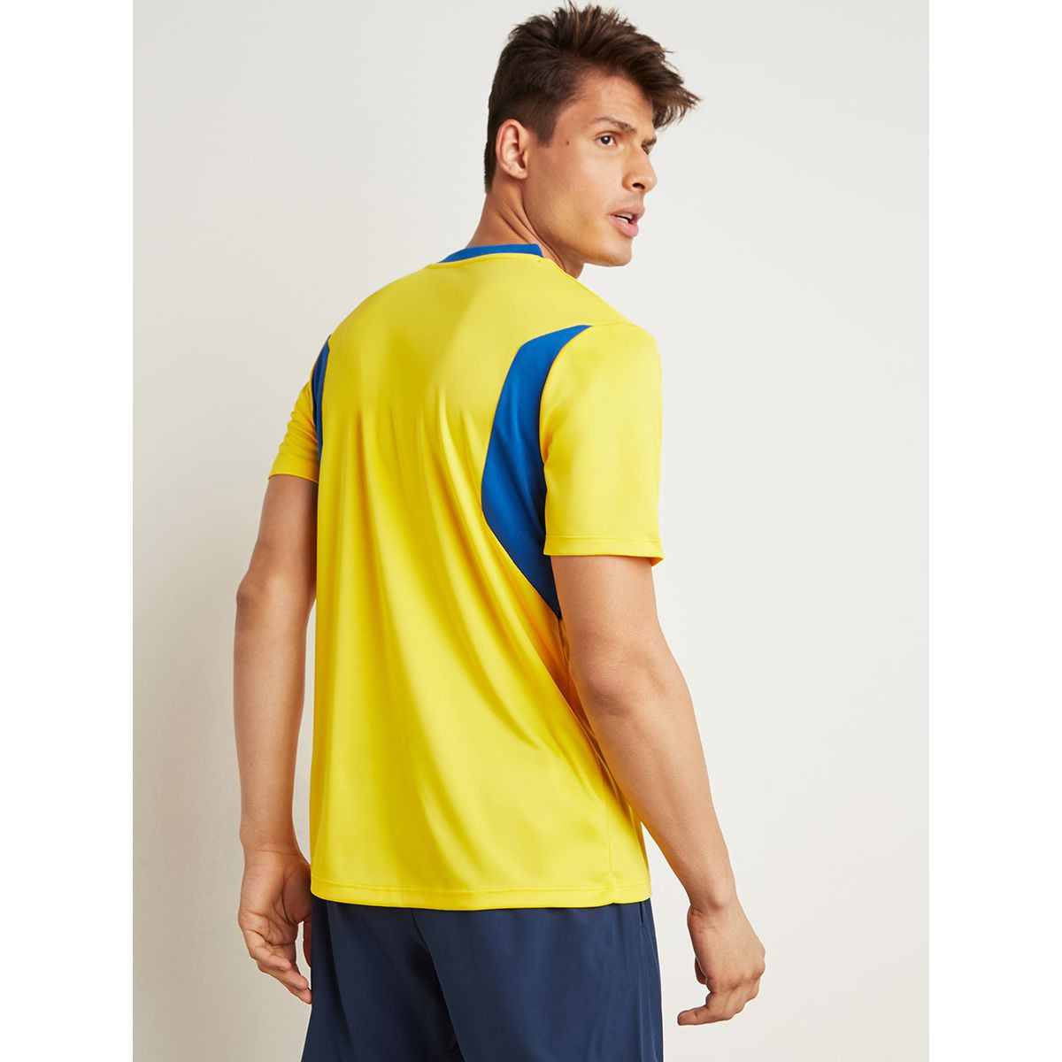 Umbro Colorblock Squad Slim Fit Jersey with Short Sleeves-men-clothing-sportswearandactivewear-tshirtsandpolos-image-3