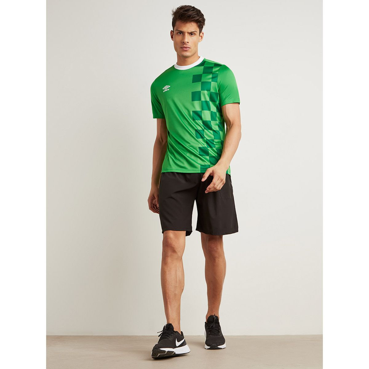 Umbro Stadion Printed Round Neck Active T-shirt-men-clothing-sportswearandactivewear-tshirtsandpolos-image-2