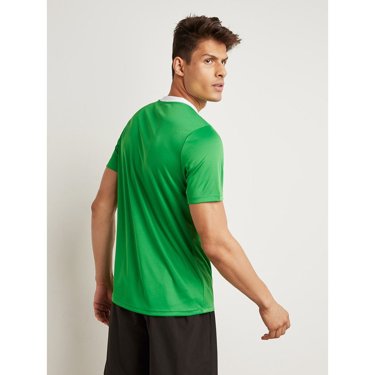 Umbro Stadion Printed Round Neck Active T-shirt-men-clothing-sportswearandactivewear-tshirtsandpolos-image-4