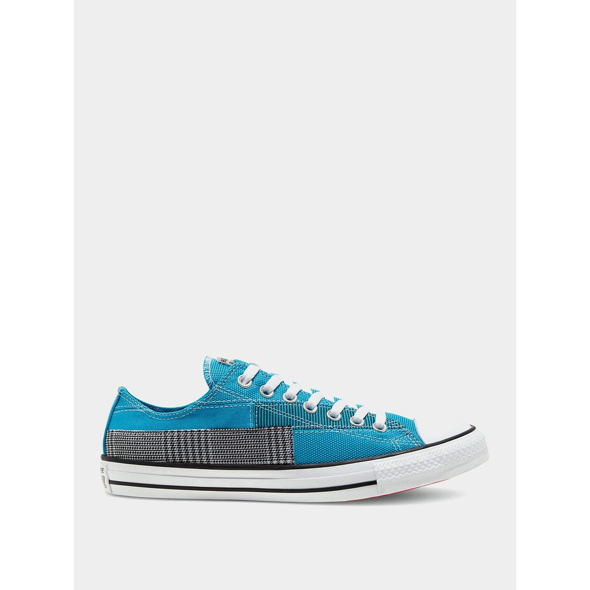 Converse Chuck Taylor All Star Ox Lace Up Sneakers-men-shoes-sneakers-image-3