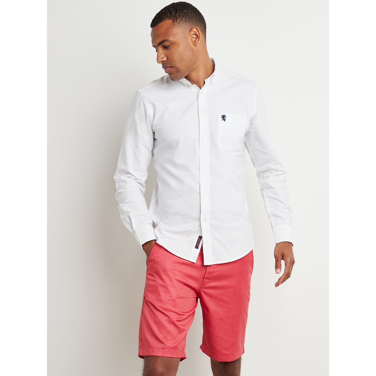 قميص قطن بطبعات مربعات من ستايلي-men-clothing-bottoms-shorts-image-1