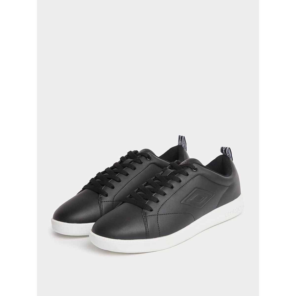 حذاء سنيكرز كاجوال من ستايلي-men-shoes-sneakers-image-2