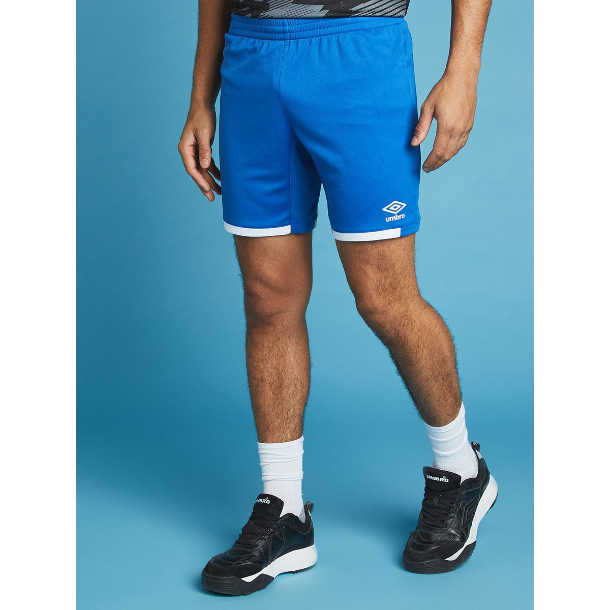 Umbro Contrast Striped Hem Premier Shorts-men-clothing-sportswearandactivewear-bottoms-image-1