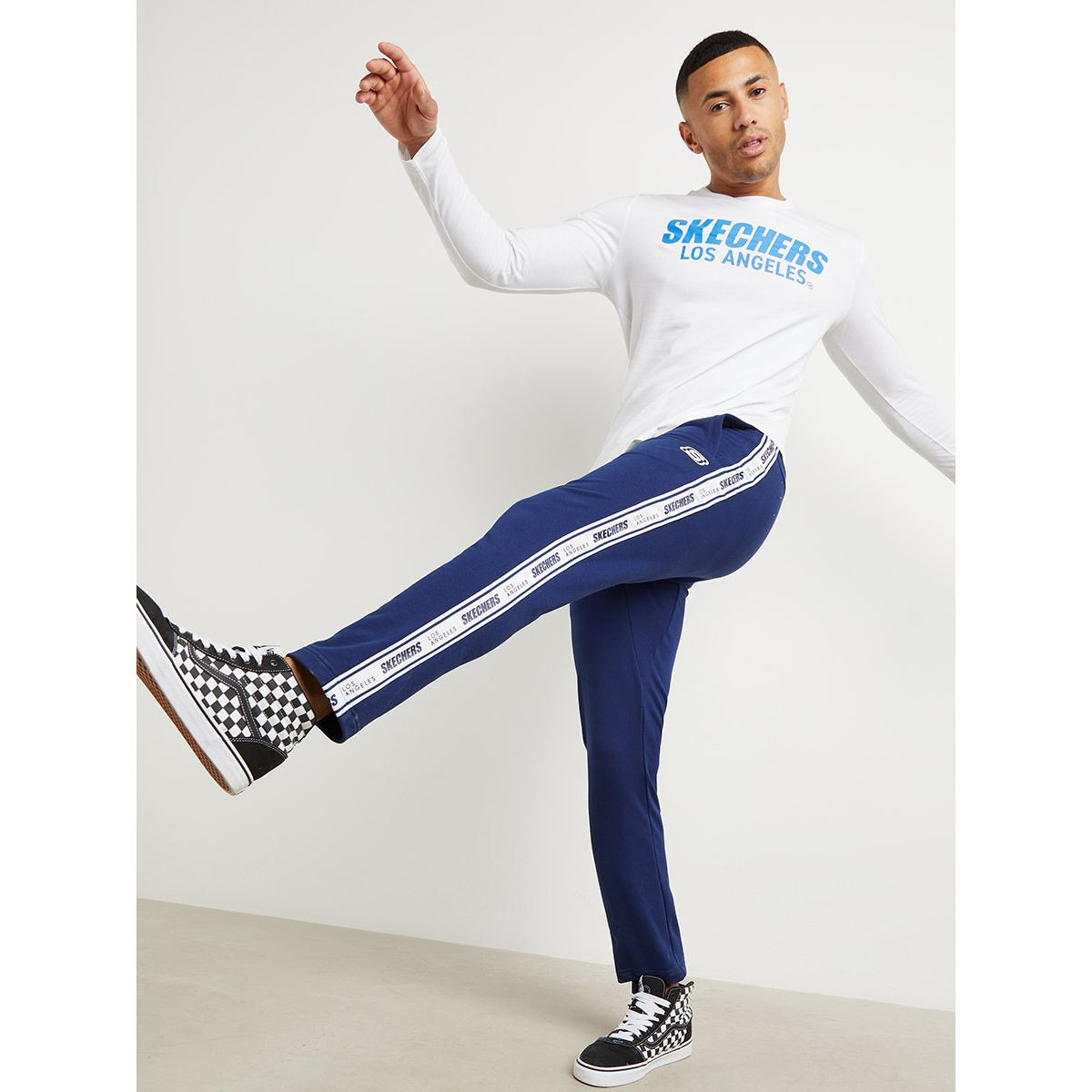 Skechers Printed Taping Detail Elastic Waist Pants-sports-men-clothing-bottoms-image-2