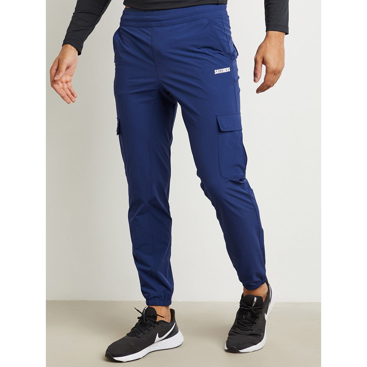 Skechers Cargo Pocket Detail Cuffed Jogger-men-clothing-sportswearandactivewear-bottoms-image-1