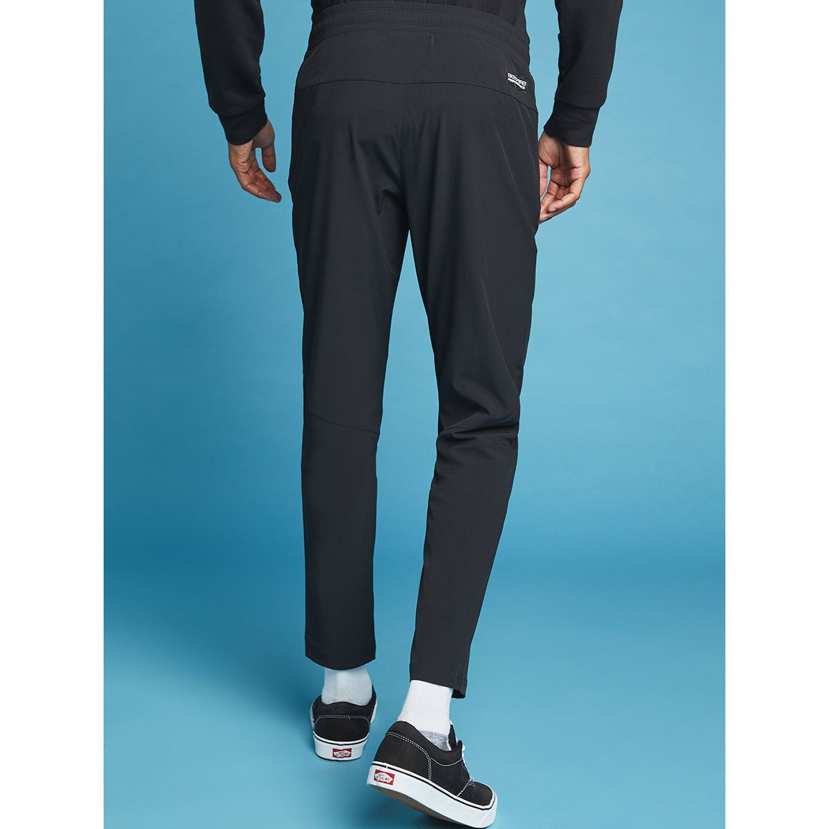 بنطال رياضي بخصر مطاطي من سكيتشرز-sports-men-clothing-bottoms-image-3