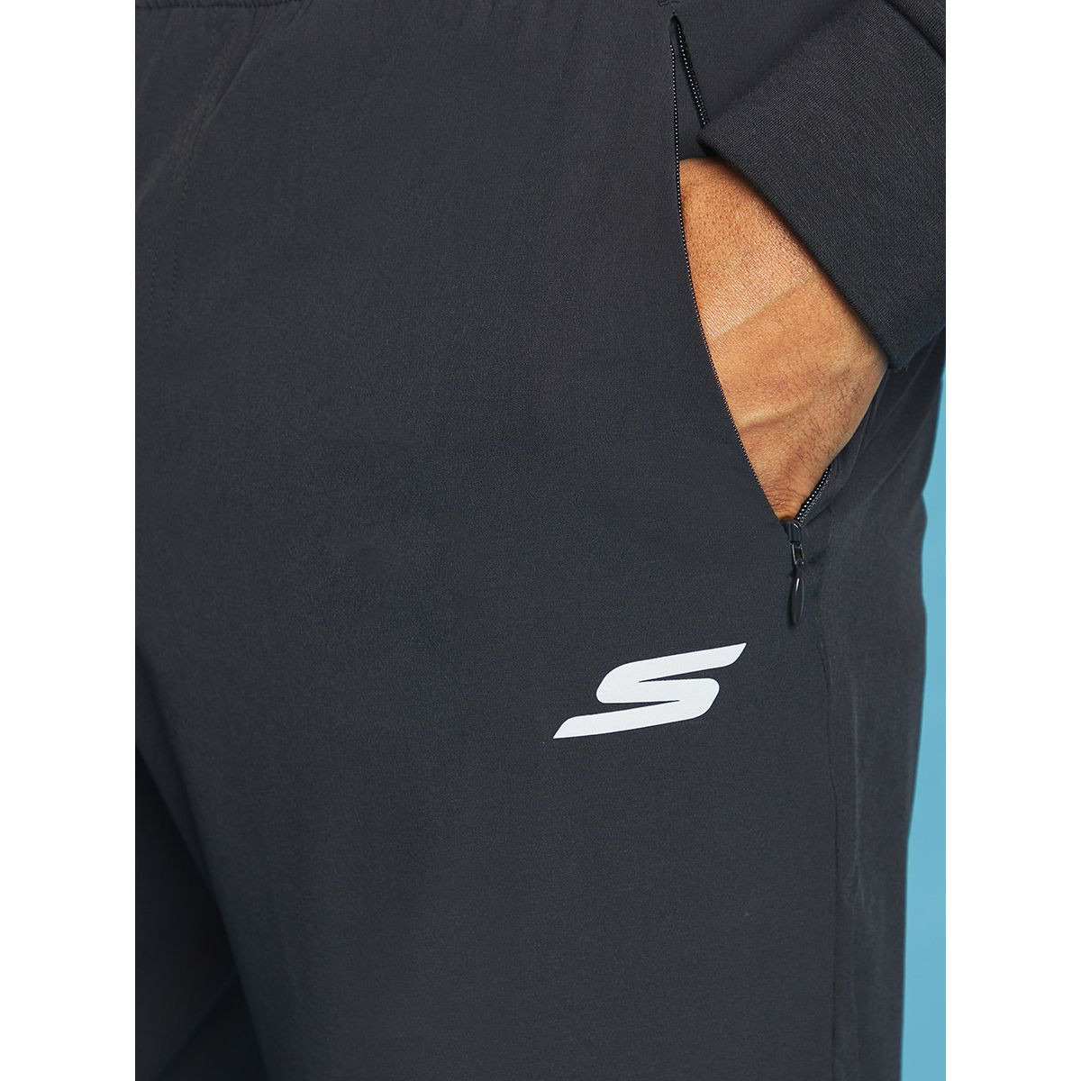 Skechers Zipped Pocket Detail Elastic Waist Sweatpants-sports-men-clothing-bottoms-image-4