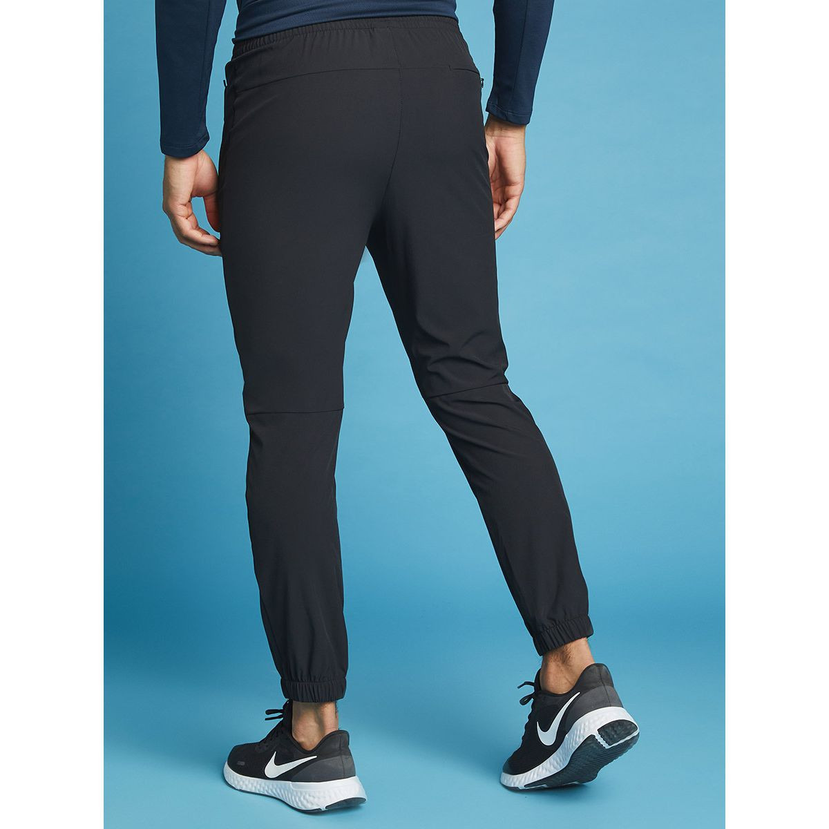 Skechers Zipped Pocket Detail Performance Trackpants-sports-men-clothing-bottoms-image-4